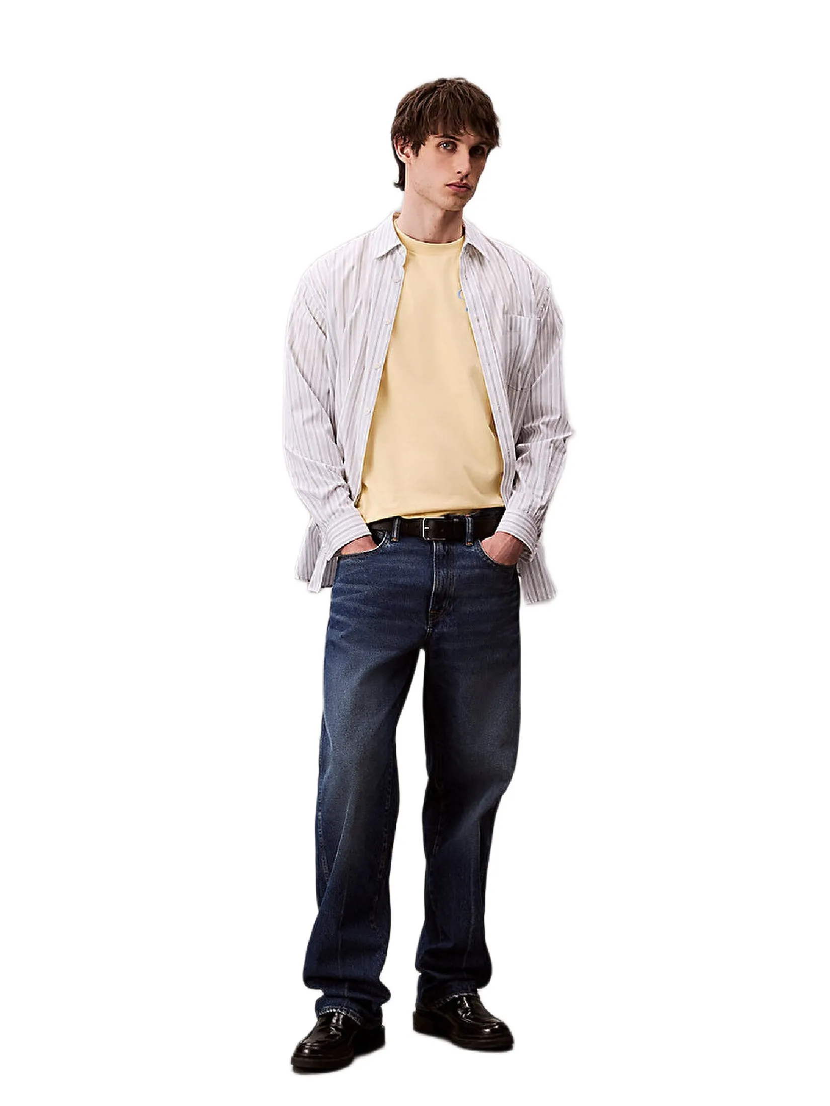 CALVIN KLEIN Men s Relaxed Fit Resort Logo Short Sleeve T-Shirt Light yellow CALVIN KLEIN Men s Relaxed Fit Resort Logo Short Sleeve T-Shirt Light yellow