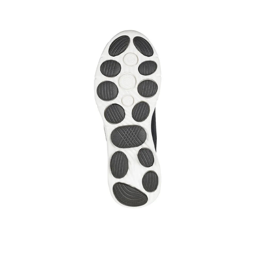 SKECHERS Slip-ins®: GO WALK™ 8 - Pate Men Training Shoes Black - SK108SH645EMTH SKECHERS Slip-ins®: GO WALK™ 8 - Pate Men Training Shoes Black - SK108SH645EMTH