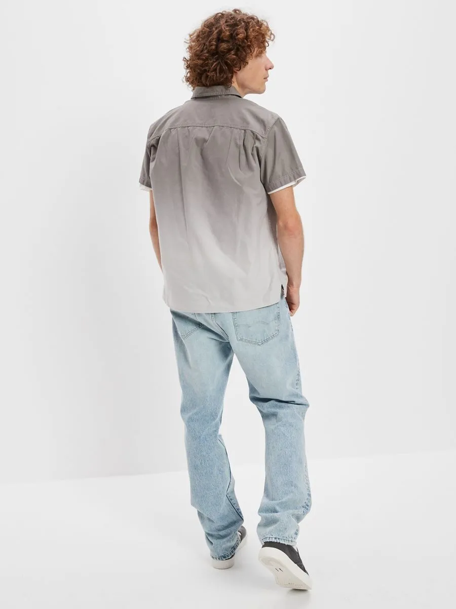 American Eagle MEN SS OXFORD STEEL GREY DIP DYE 007 LIGHT FADED GRAY American Eagle MEN SS OXFORD STEEL GREY DIP DYE 007 LIGHT FADED GRAY