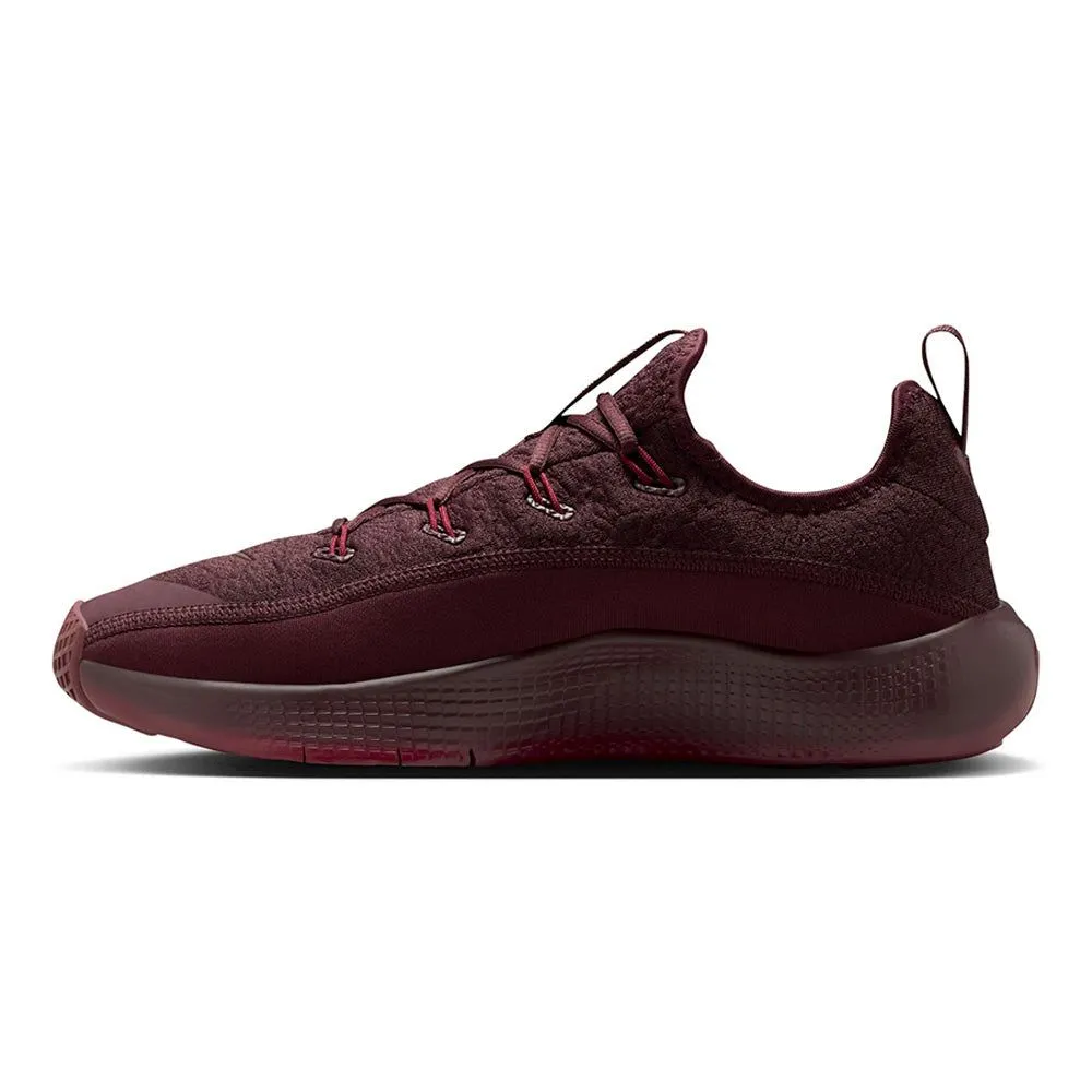 NIKE Men Training Shoes LeBron TR 1 Red - NI083SH275ELTH NIKE Men Training Shoes LeBron TR 1 Red - NI083SH275ELTH
