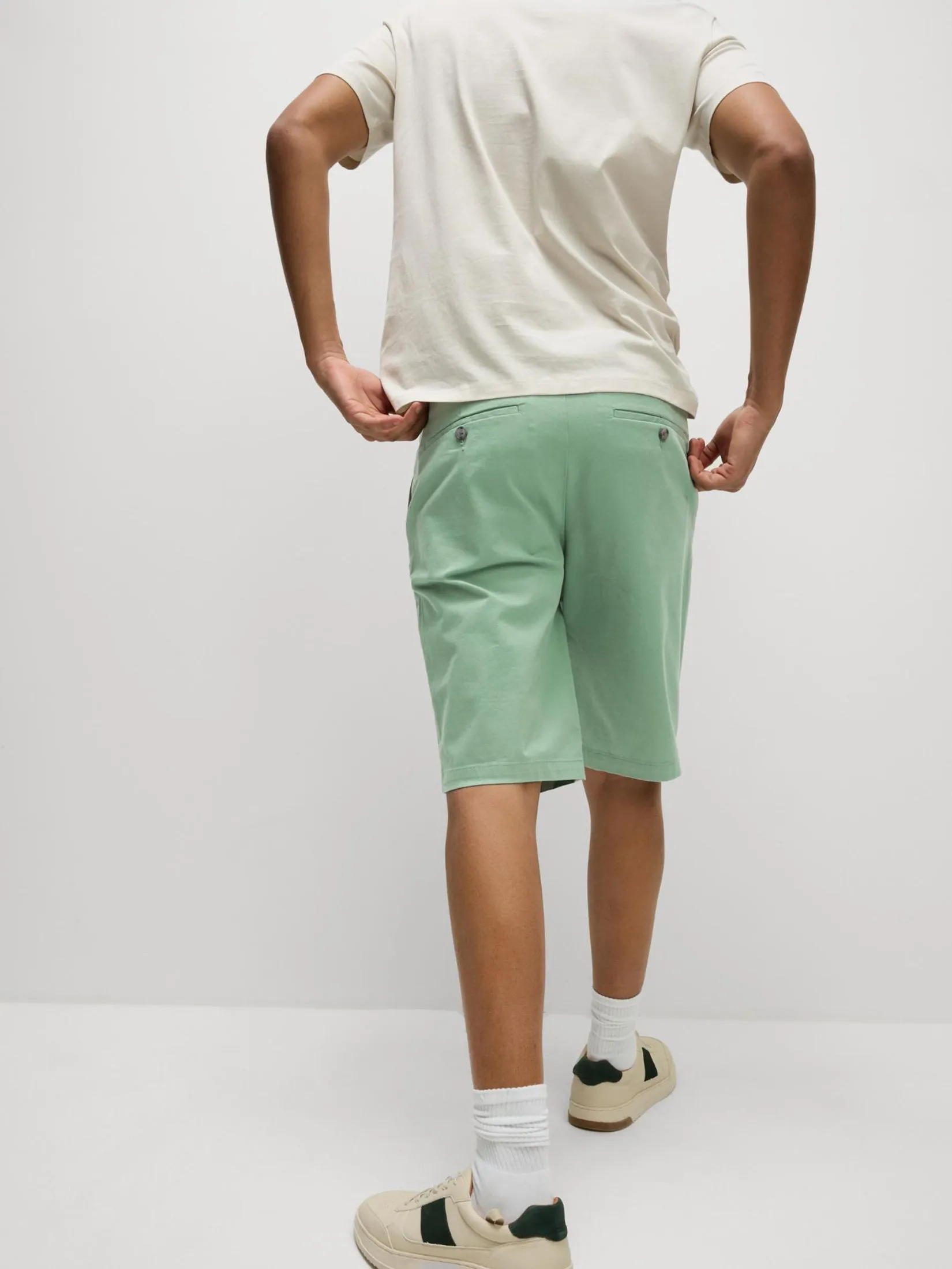 MARKS & SPENCER Men Chino Shorts Regular Fit Stretch MARKS & SPENCER Men Chino Shorts Regular Fit Stretch