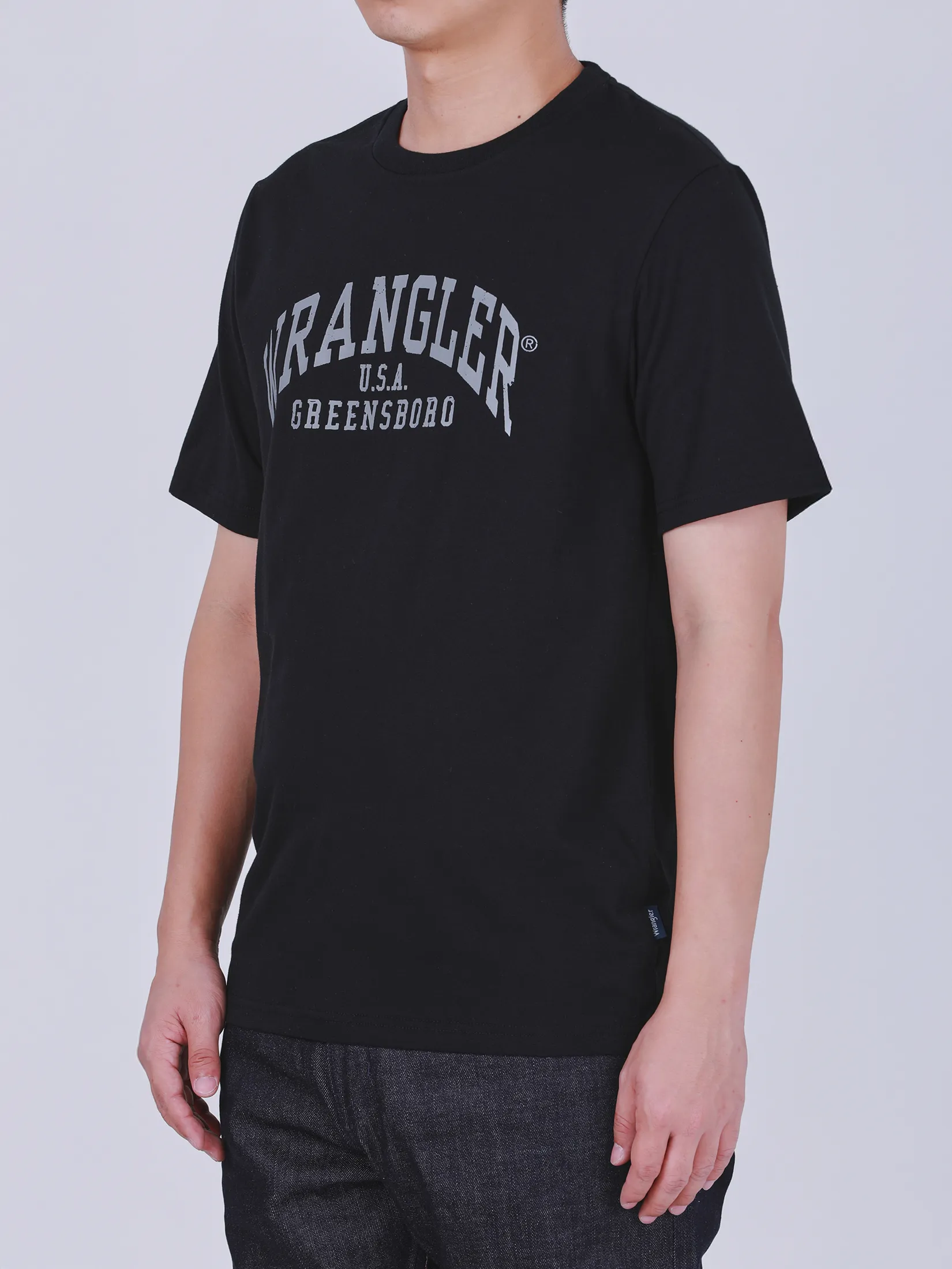 WRANGLER Men s Tee Short Sleeve Everyday with Wrangler Collection Regular Fit Black WRANGLER Men s Tee Short Sleeve Everyday with Wrangler Collection Regular Fit Black