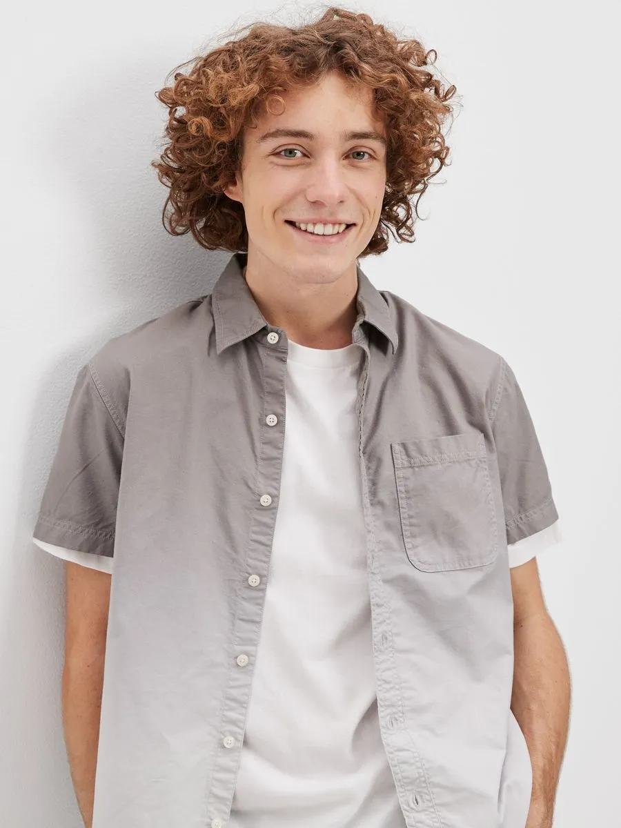 American Eagle MEN SS OXFORD STEEL GREY DIP DYE 007 LIGHT FADED GRAY American Eagle MEN SS OXFORD STEEL GREY DIP DYE 007 LIGHT FADED GRAY