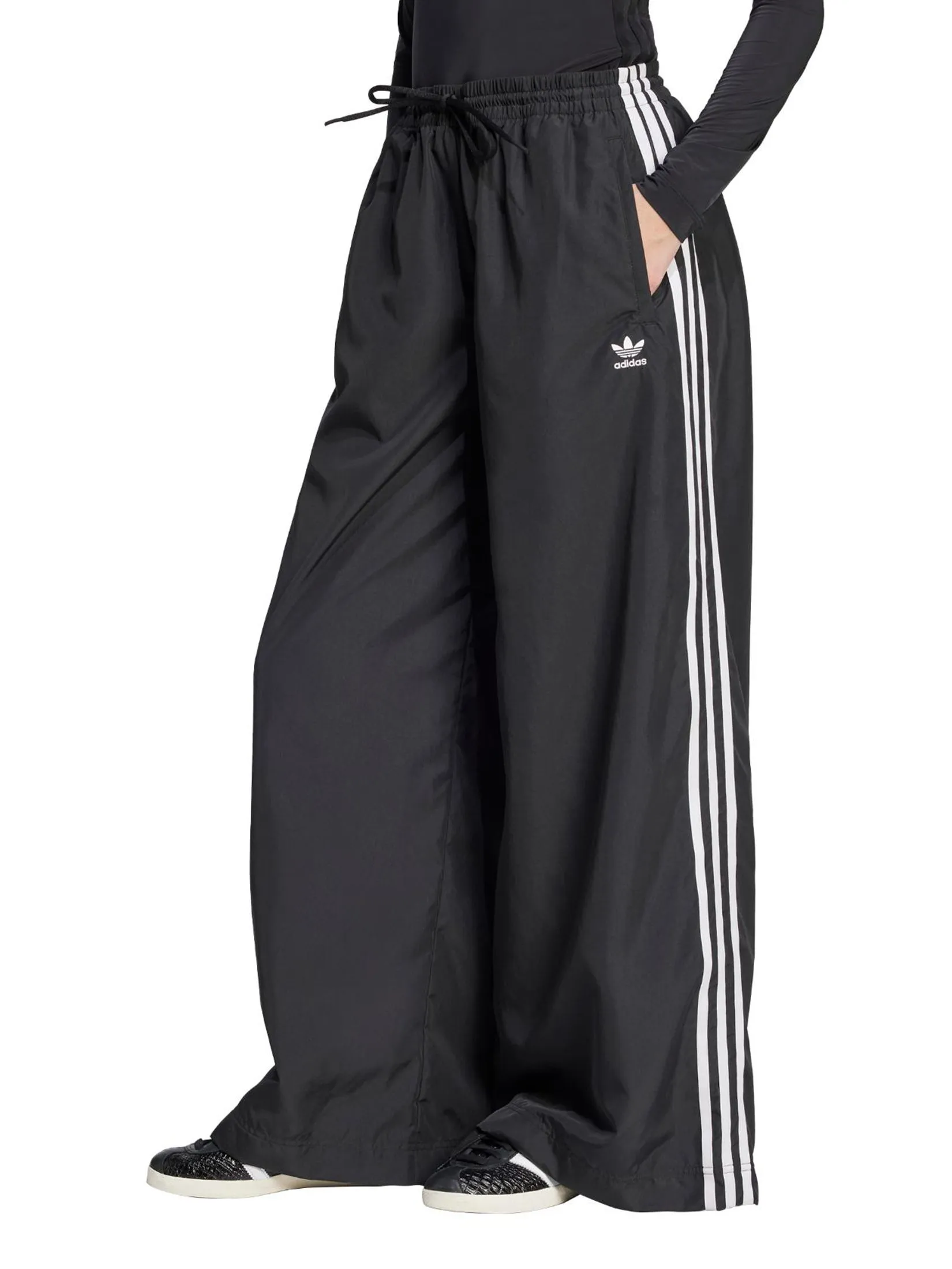 ADIDAS Women Track Tracksuit Bottoms Adicolor Firebird Oversized JD3390 Black ADIDAS Women Track Tracksuit Bottoms Adicolor Firebird Oversized JD3390 Black