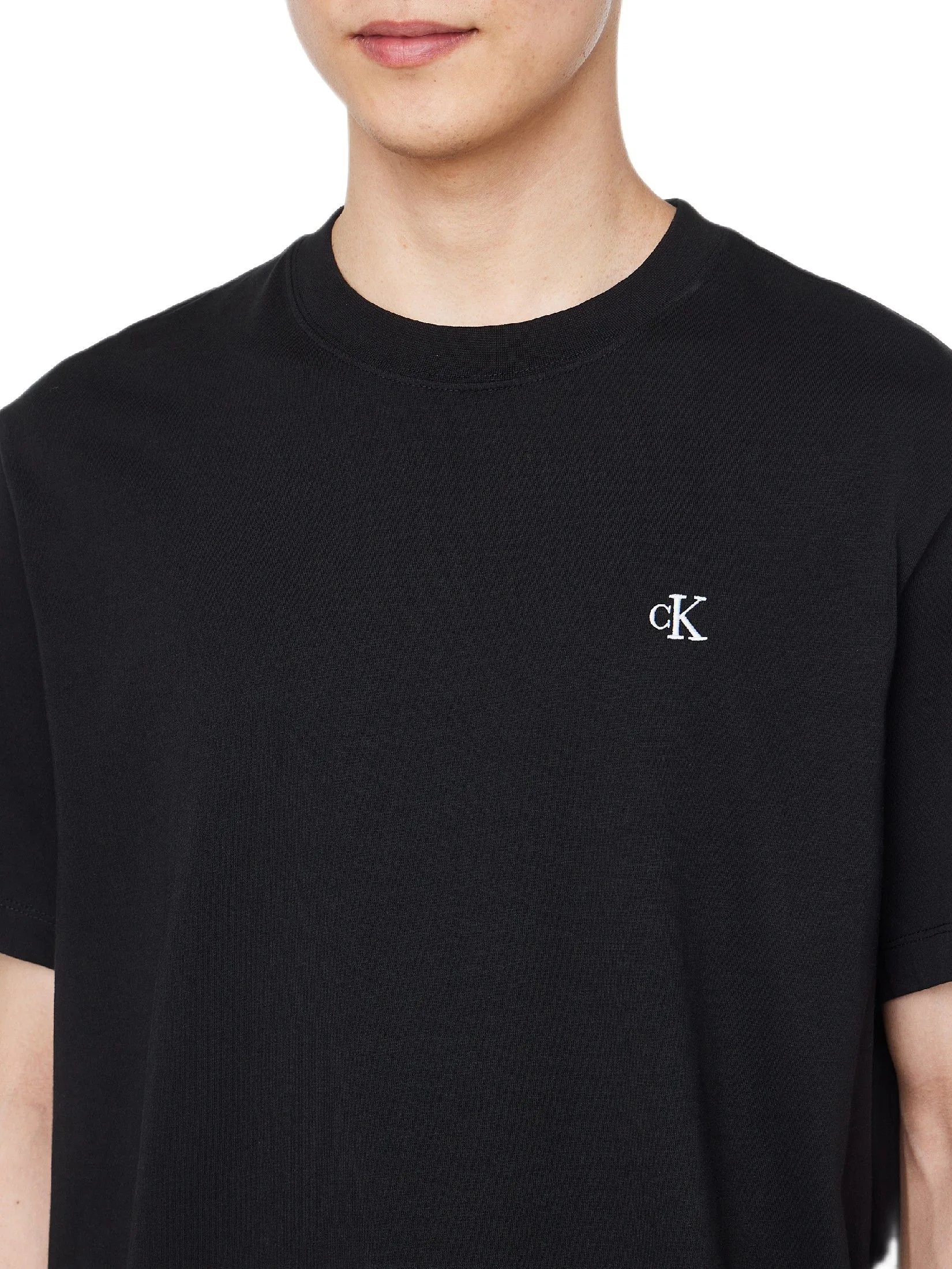 CALVIN KLEIN Men's Easy Fit Archive Logo Short Sleeve T-Shirt Black CALVIN KLEIN Men's Easy Fit Archive Logo Short Sleeve T-Shirt Black