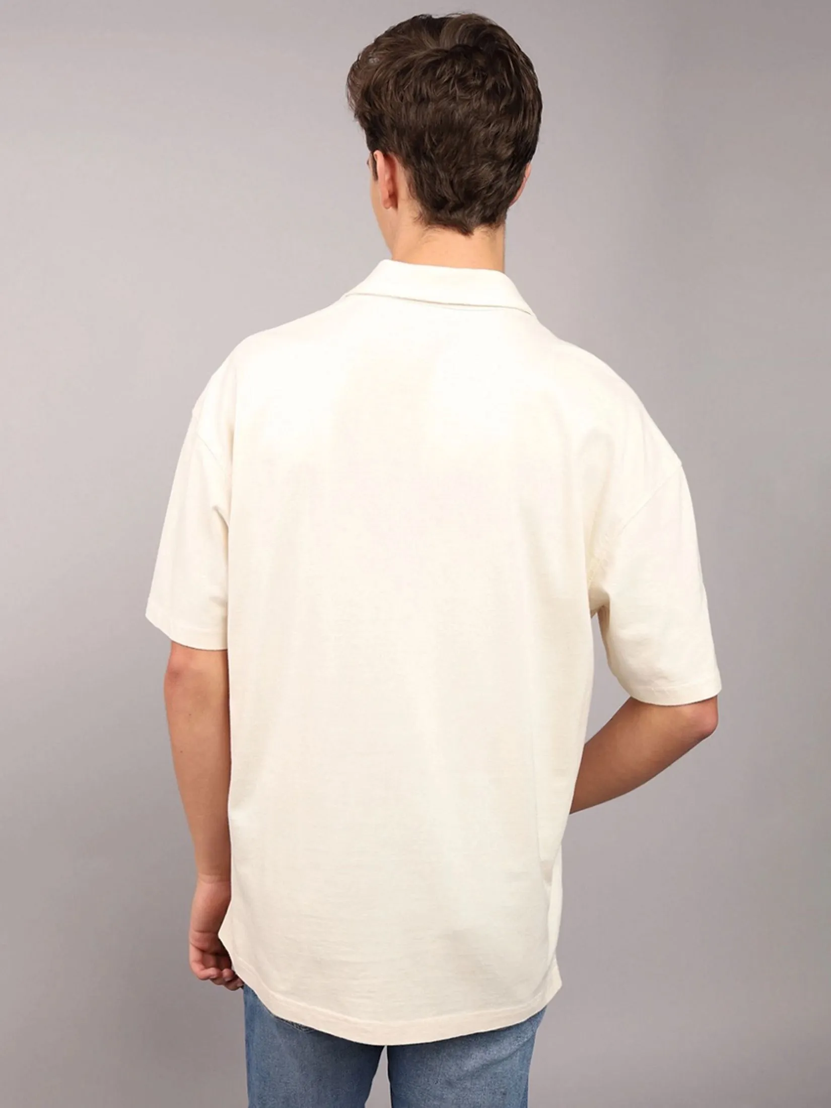 American Eagle MEN P - LT WT AUGUSTANA OVS ZIP POLO (PC DYE) 106 CREAM American Eagle MEN P - LT WT AUGUSTANA OVS ZIP POLO (PC DYE) 106 CREAM