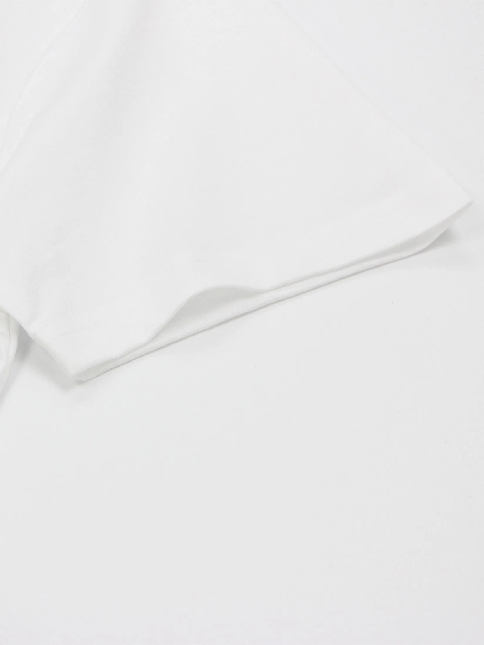 GIORDANO Men's Slim V-Neck Tee White GIORDANO Men's Slim V-Neck Tee White
