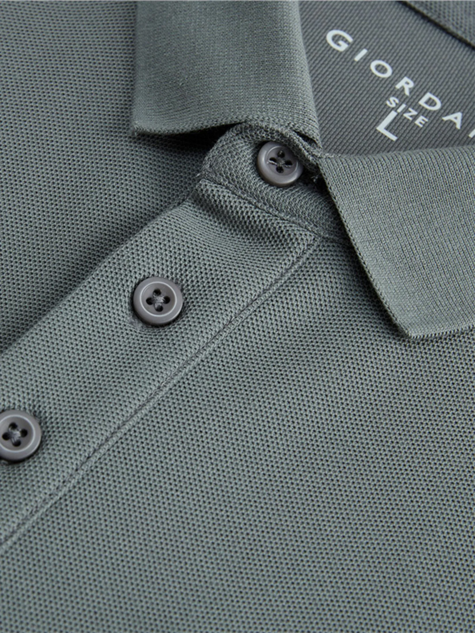 GIORDANO Men's Beau Monde Regular Ice Cooling Pocket Polo Dark Grey GIORDANO Men's Beau Monde Regular Ice Cooling Pocket Polo Dark Grey