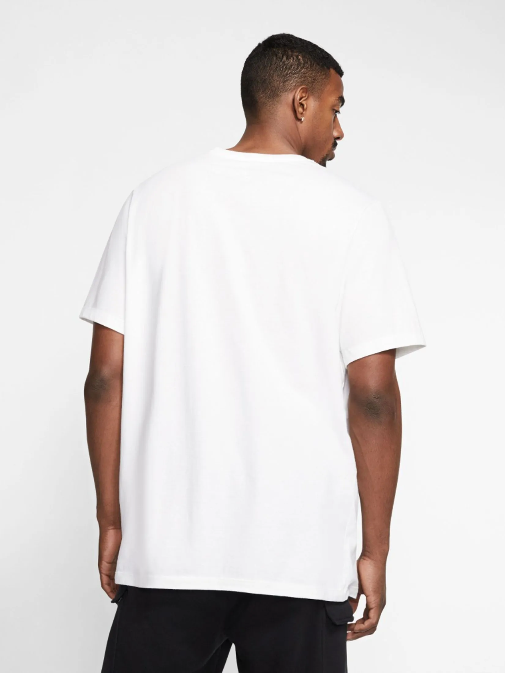 NIKE Men T-Shirt Sportswear JDI White/Black NIKE Men T-Shirt Sportswear JDI White/Black