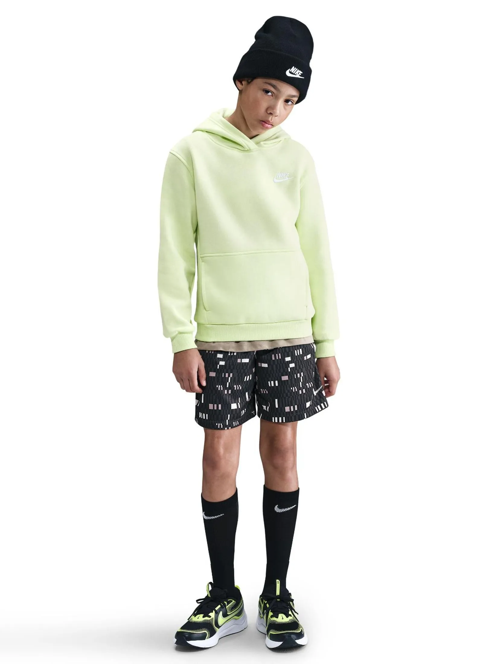 NIKE KIDS Unisex Kids Shorts Dri-Fit Multi Knit HV0666-010 Black/White NIKE KIDS Unisex Kids Shorts Dri-Fit Multi Knit HV0666-010 Black/White