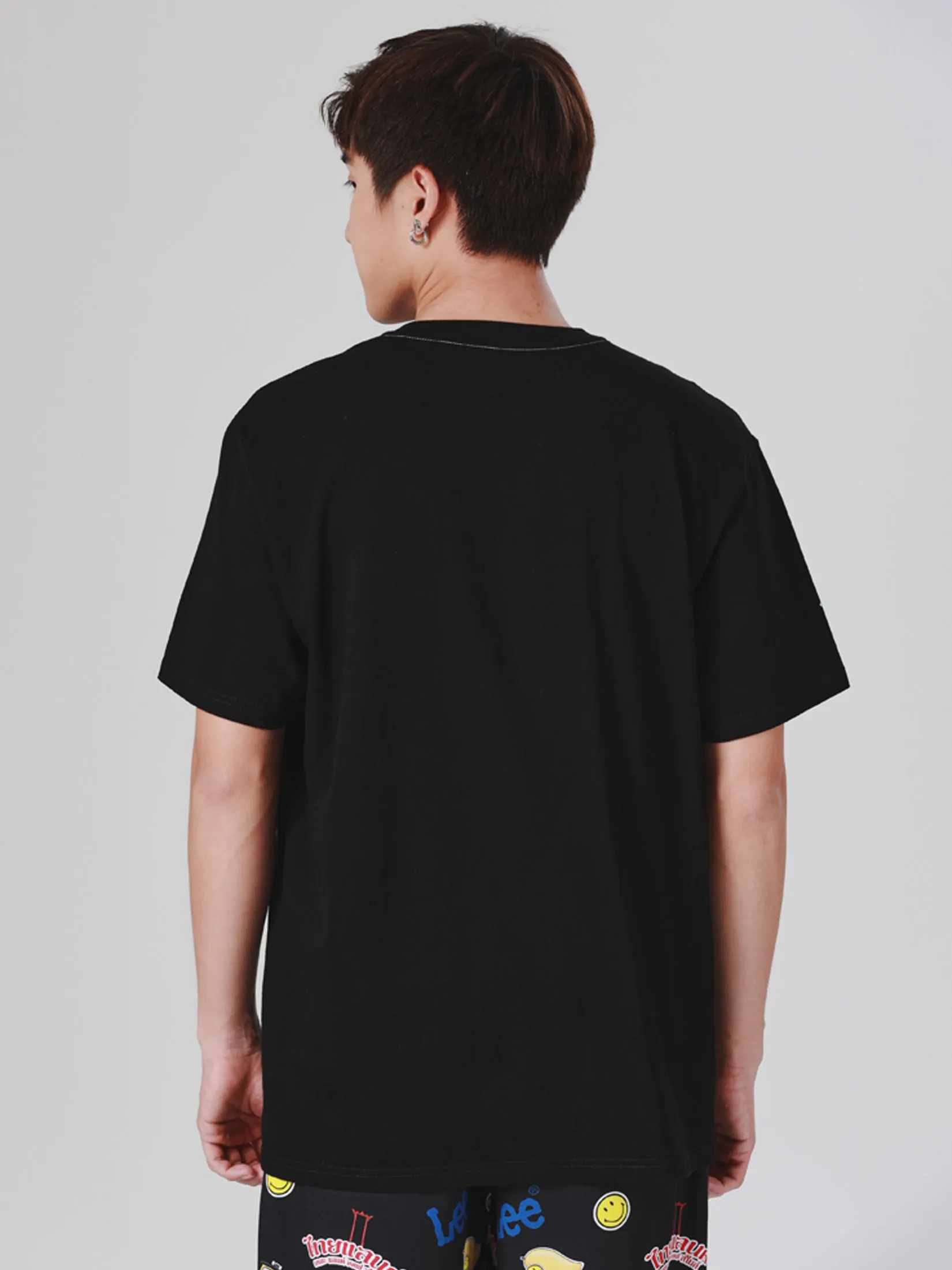 LEE Men's Tee Short Sleeve Lee Smiley Collection Comfort Fit Black LEE Men's Tee Short Sleeve Lee Smiley Collection Comfort Fit Black
