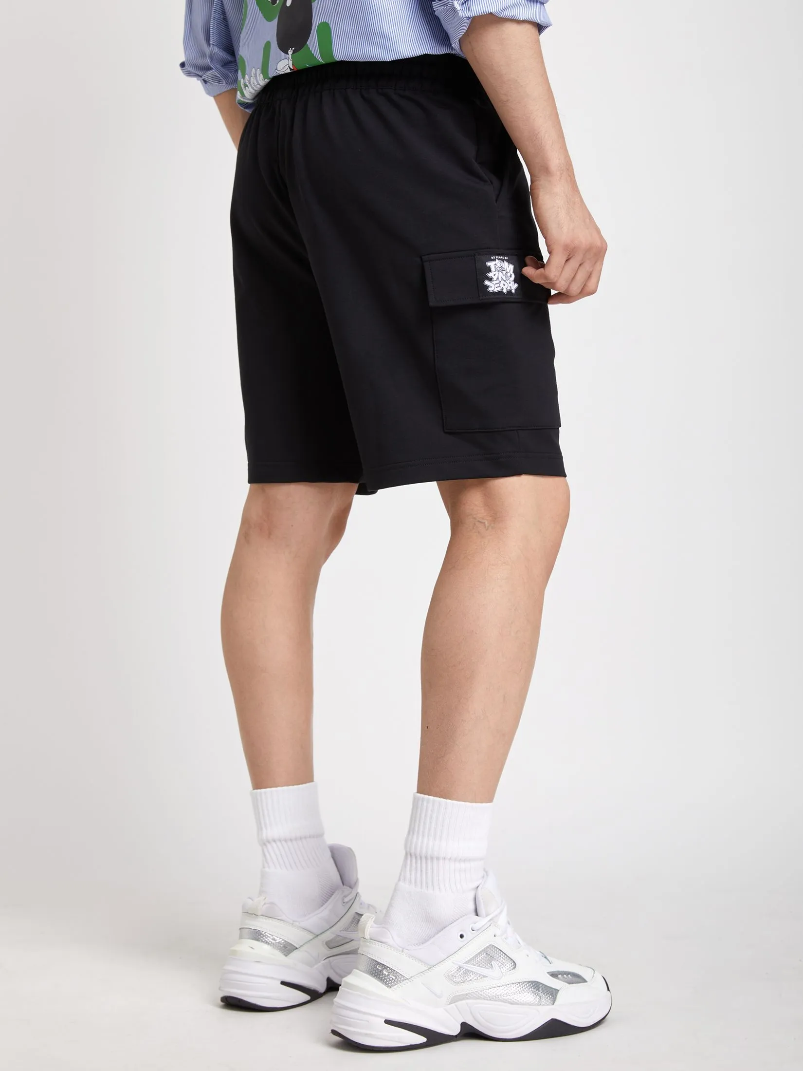 PACIFIC UNION Men Sweatshort Cargo Tom and Jerry Black PACIFIC UNION Men Sweatshort Cargo Tom and Jerry Black