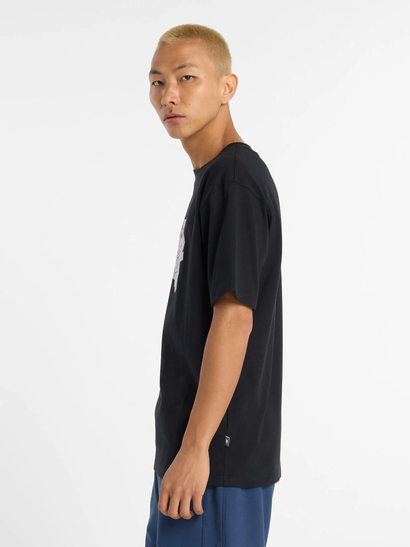 NEW BALANCE Men T-Shirt Athletics Ticket Black NEW BALANCE Men T-Shirt Athletics Ticket Black