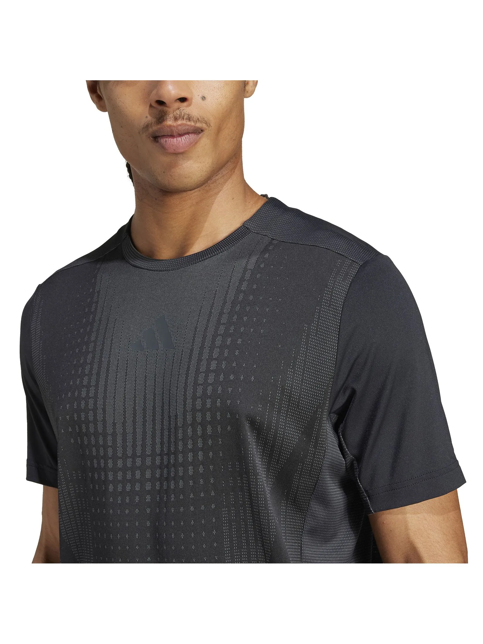 ADIDAS Men T-Shirt Airchill Black / Grey Six ADIDAS Men T-Shirt Airchill Black / Grey Six