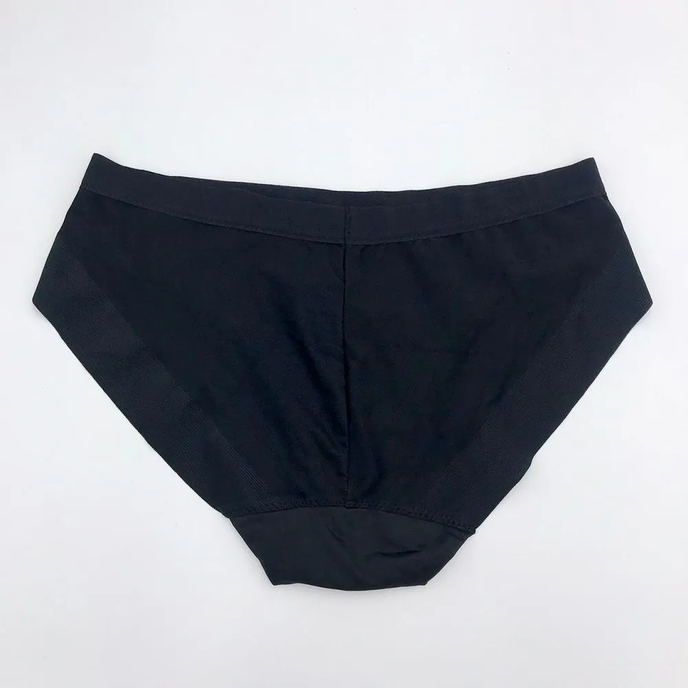 SKINN INTIMATE Black Seamless Panty (Made in Korea) SKINN INTIMATE Black Seamless Panty (Made in Korea)