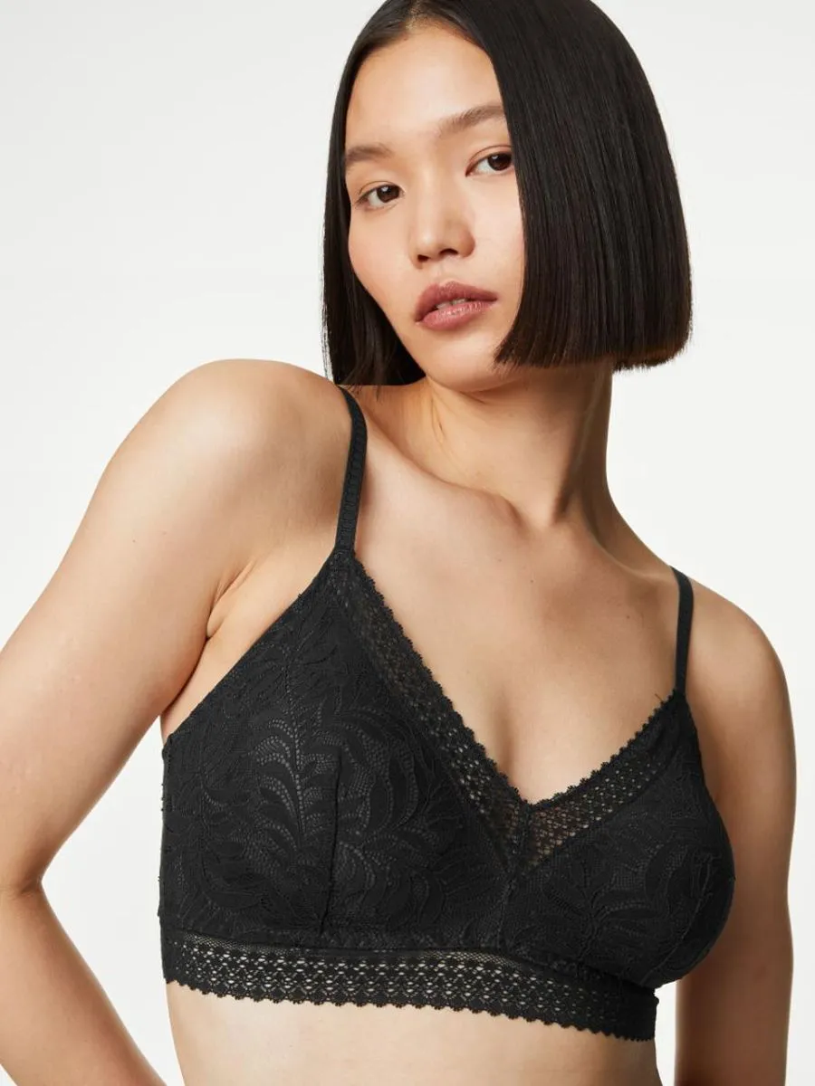 MARKS & SPENCER Women Bralette Flexifit Lace Non Wired Black MARKS & SPENCER Women Bralette Flexifit Lace Non Wired Black