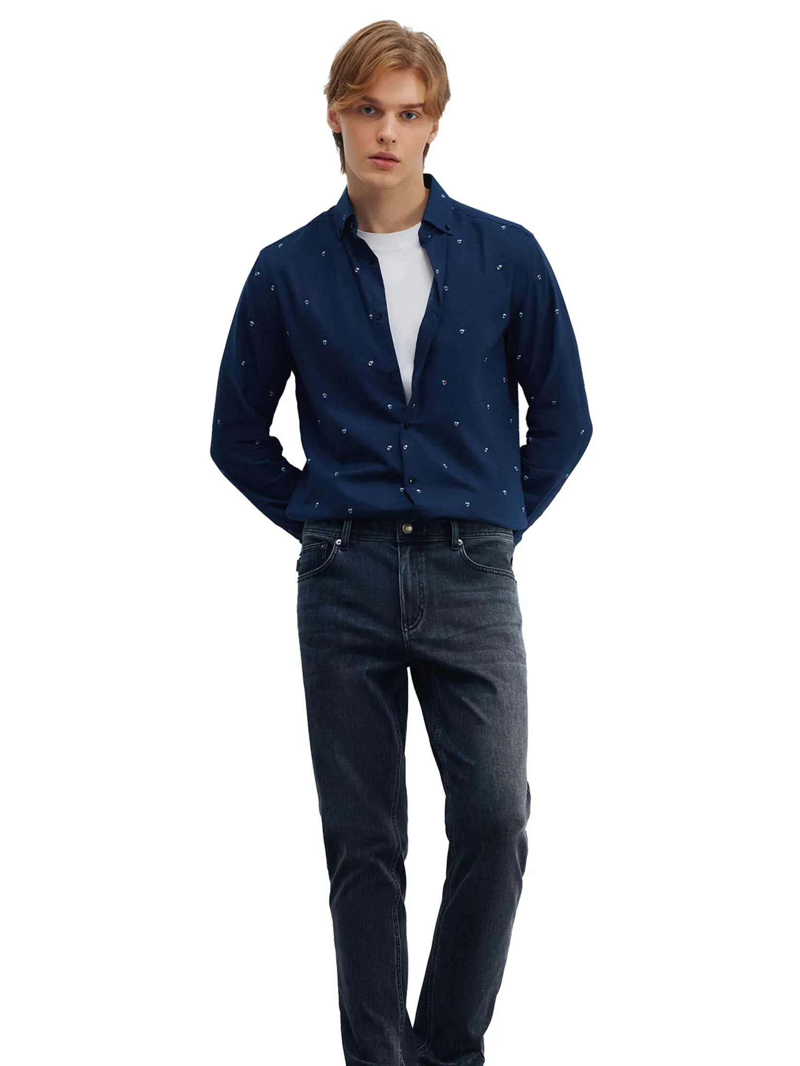 G2000 Men Clothing Wrinkle Free Cotton Casual Shirt  Smart Fit - Navy G2000 Men Clothing Wrinkle Free Cotton Casual Shirt  Smart Fit - Navy