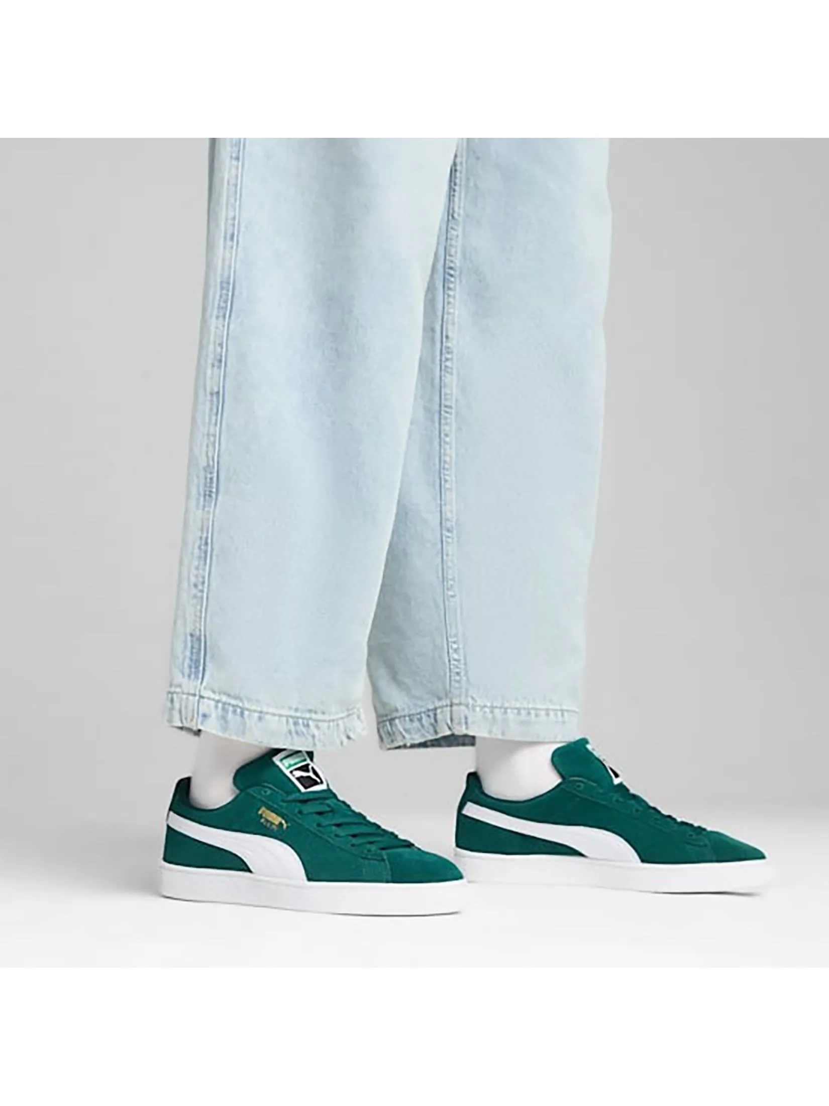 PUMA Unisex Sneakers Suede Classic Dark Myrtle-Puma White PUMA Unisex Sneakers Suede Classic Dark Myrtle-Puma White