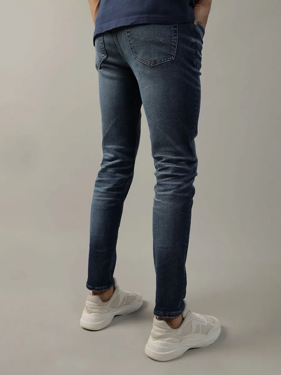 AMERICAN EAGLE MEN INTL EXCLUSIVE DARK W/ DESTROY SKINNY CROPPED 896 DARK WASH