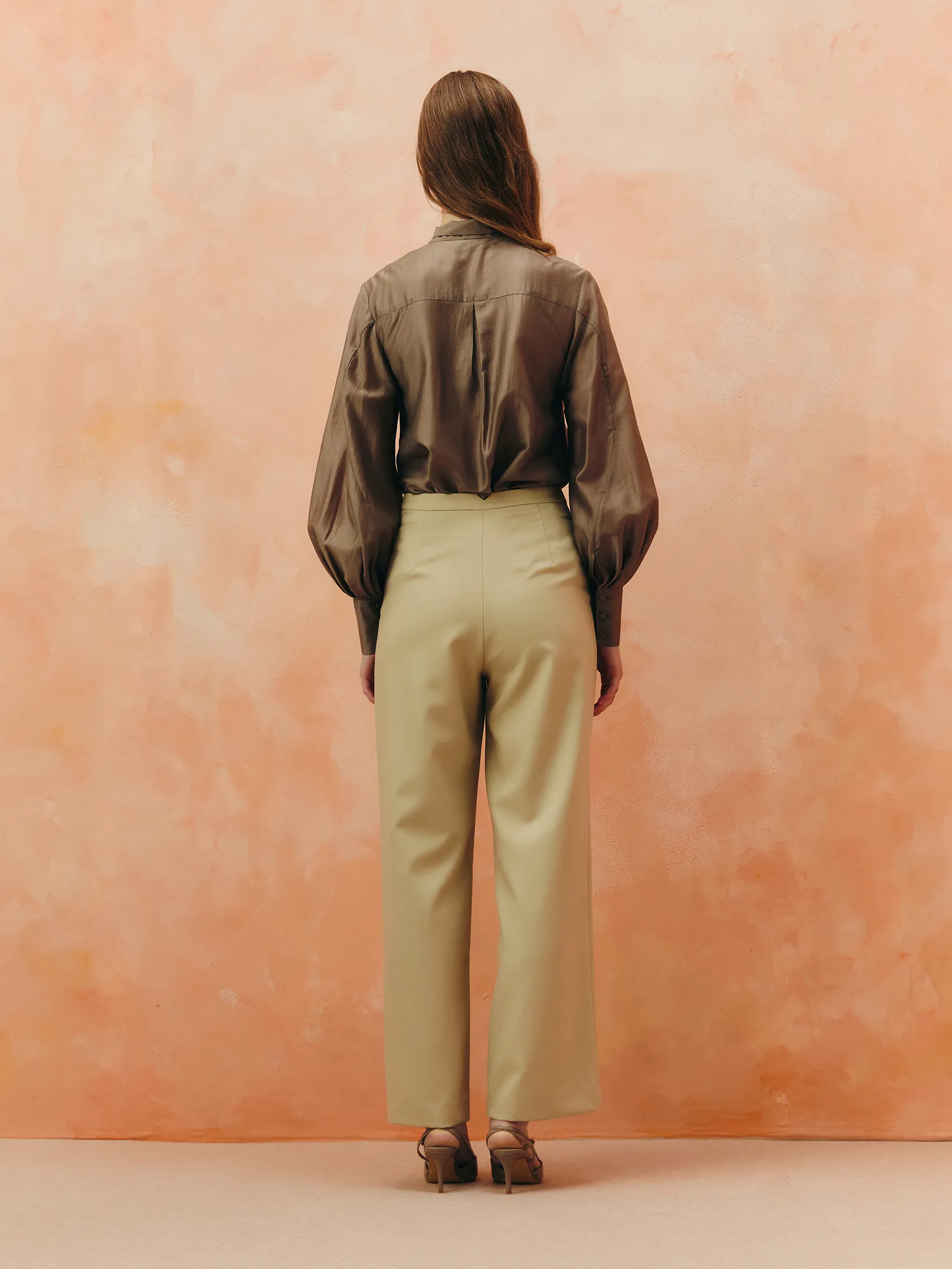 SHAKA Woman Pants Front Seam Tailored Beige