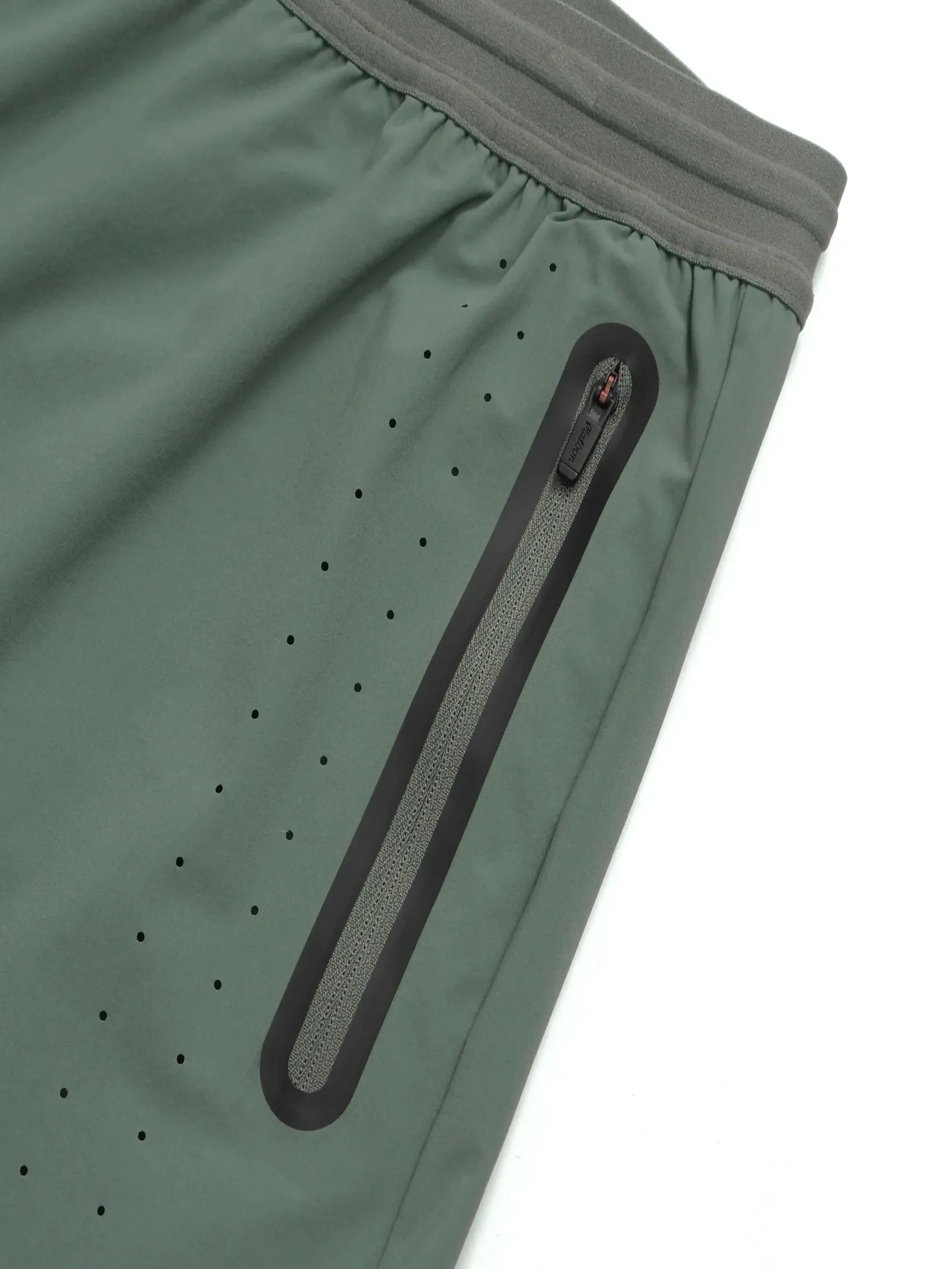 MALBON GOLF PERFORMANCE 2-1 SHORTS IN GREEN