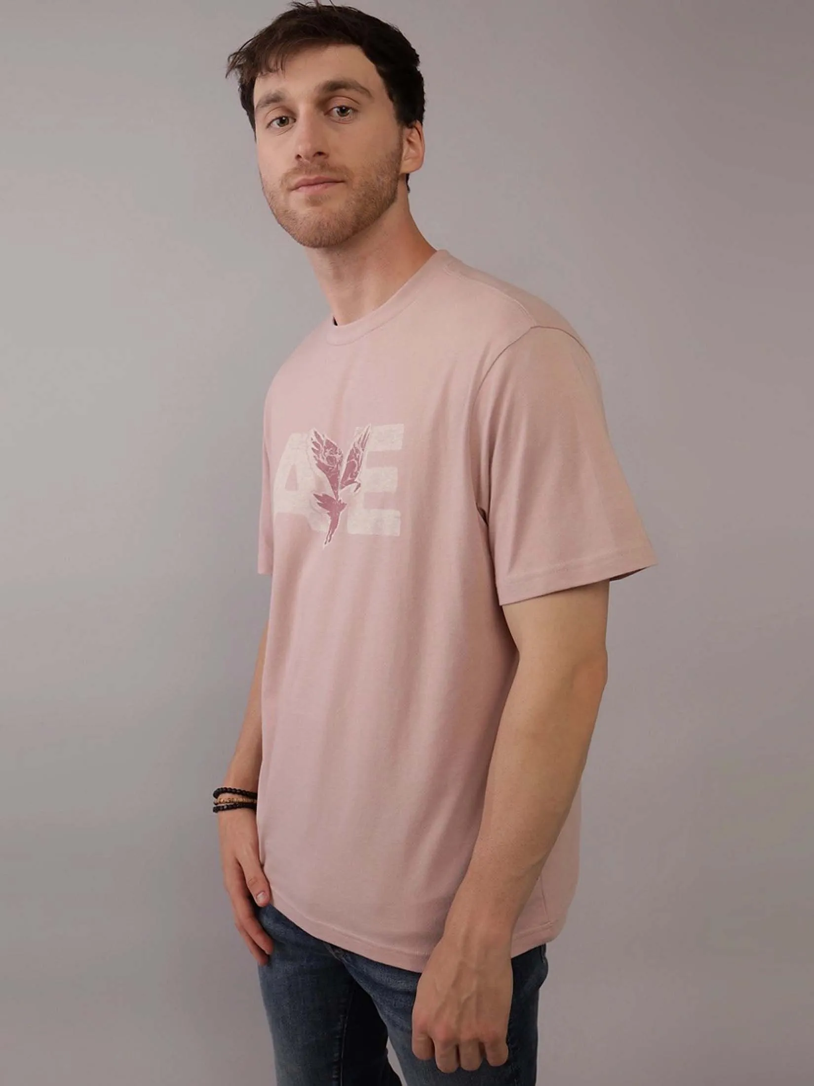 AMERICAN EAGLE MEN G SS BTS24 CORE BRAND SET IN TEE- CVC 160 DD + SERIOUSLY SOFT WASH 615 PINK