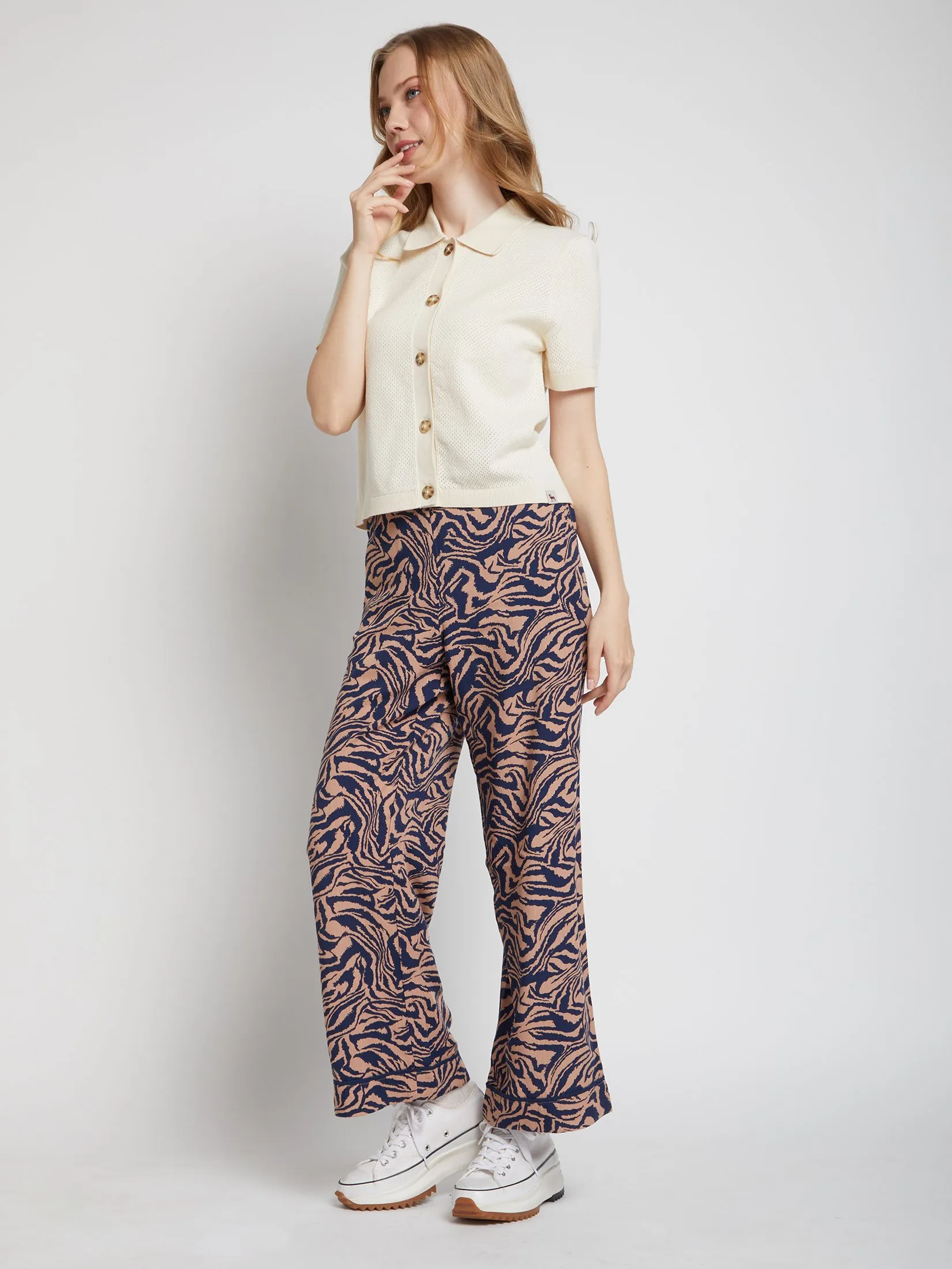 DEFRY 01 Women Blouses Collar Neck Short Sleeves