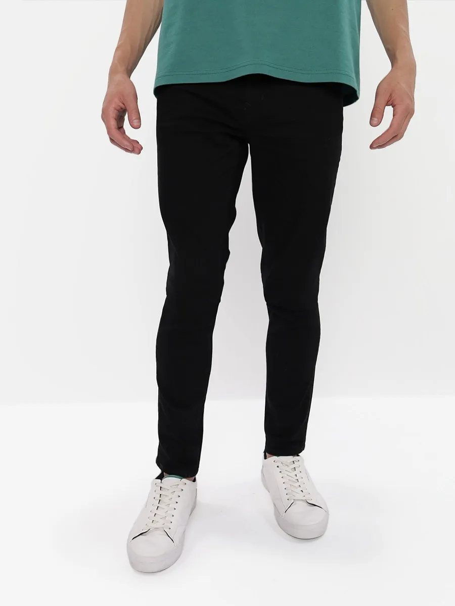 AMERICAN EAGLE MEN INTL EXCLUSIVE BLACK CLEAN SKINNY CROPPED 001 BLACK Size - 26/28