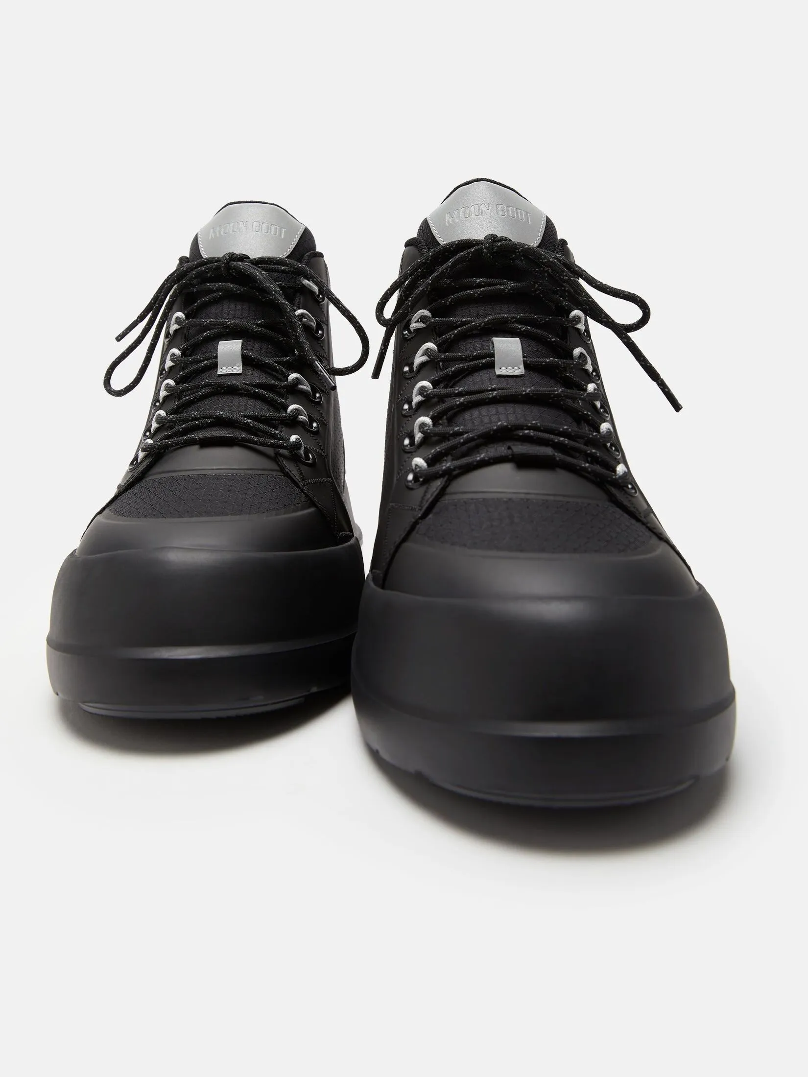 MOON BOOT LUNA TREK MID BLACK NYLON BOOTS