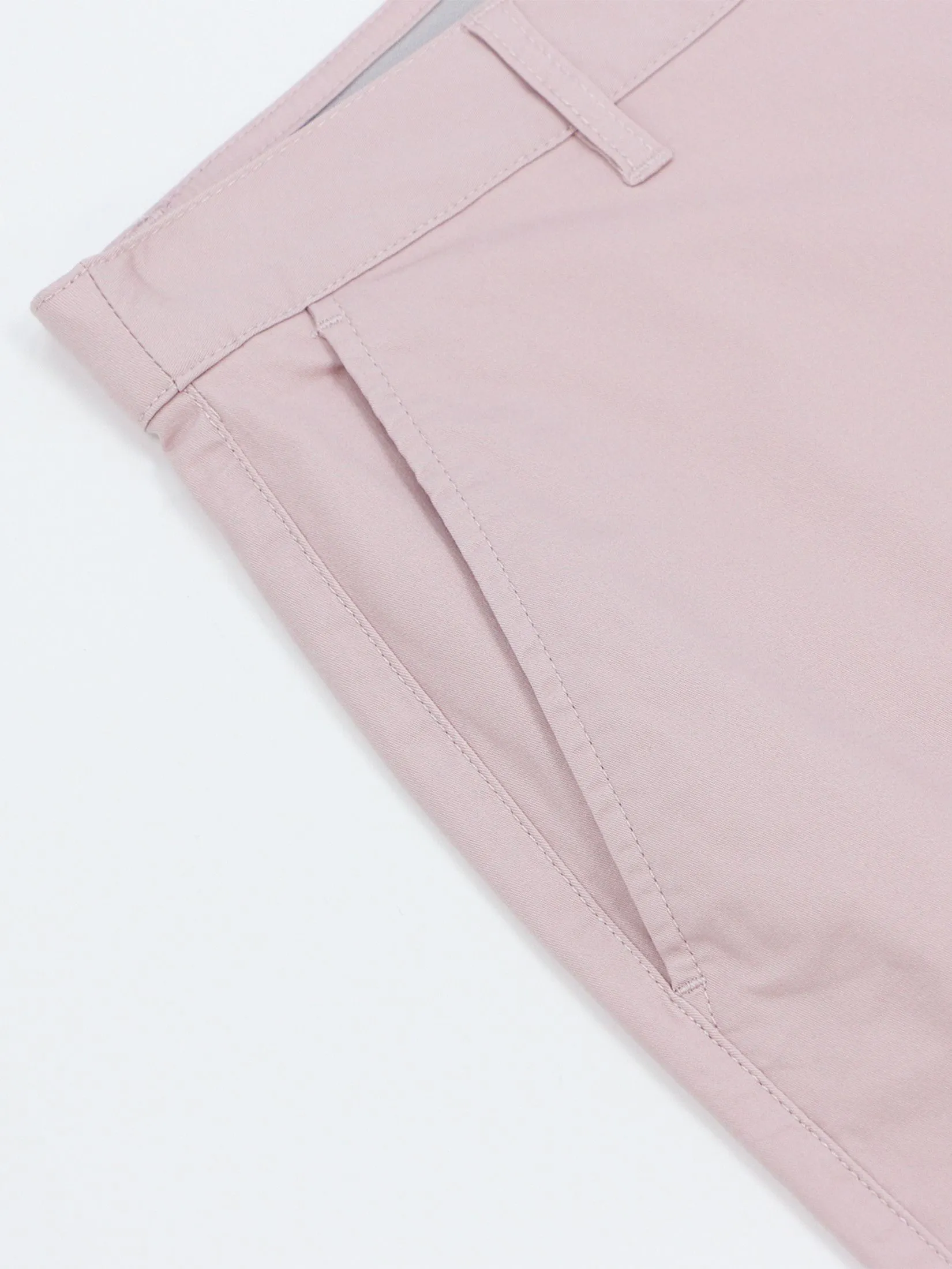 GIORDANO Men's Slim Taper Shorts (180° Elastic Waist) Burnished Lilac Pink