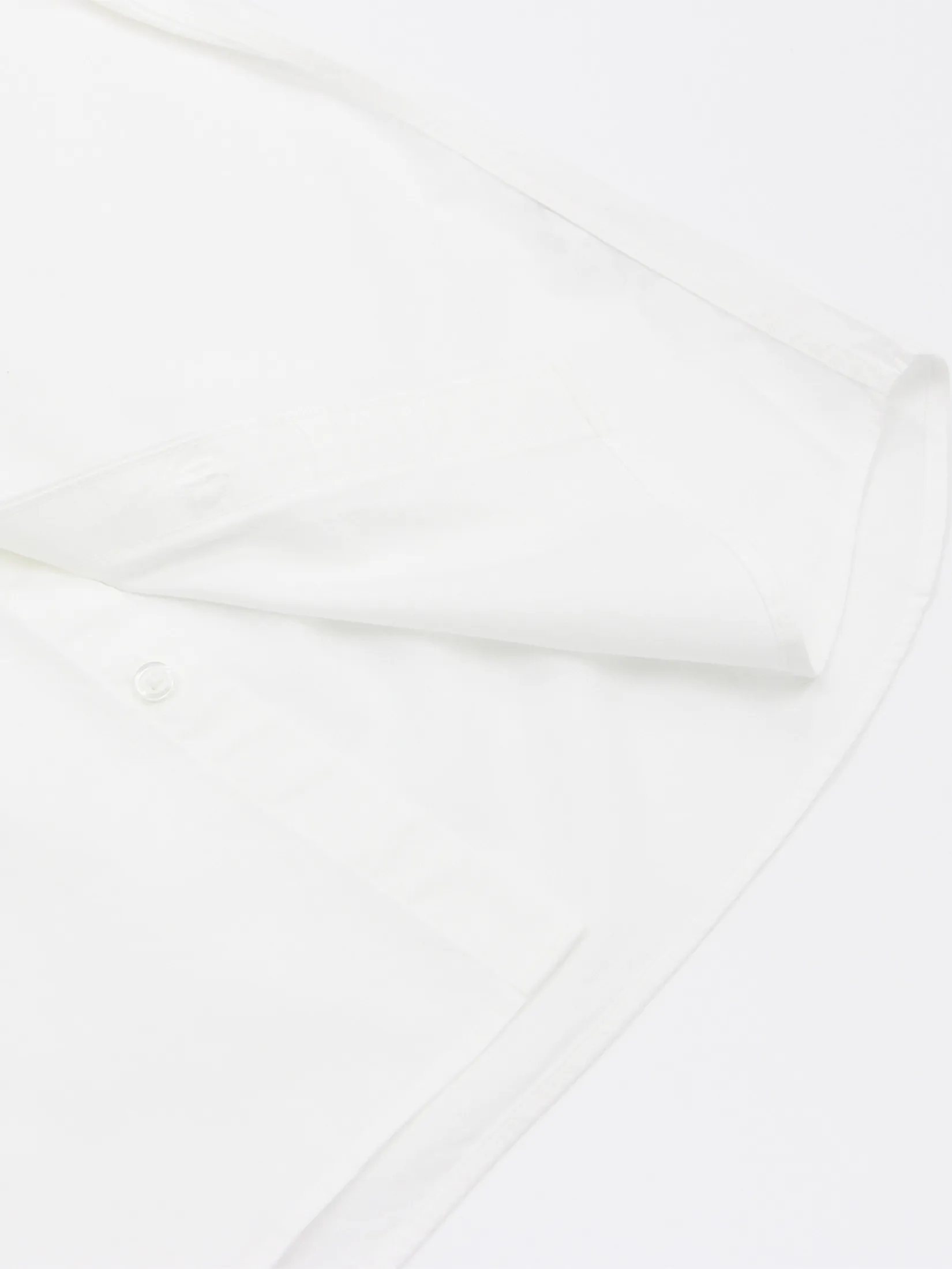 GIORDANO Men s Slim Stretch Oxford Shirts (Classic Man) White