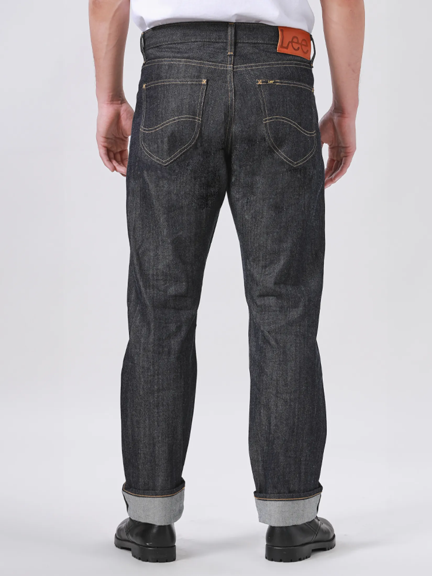 LEE Men s Jeans (Red Selvedge) Lee Riders Collection Mid Miami Fit Raw Denim