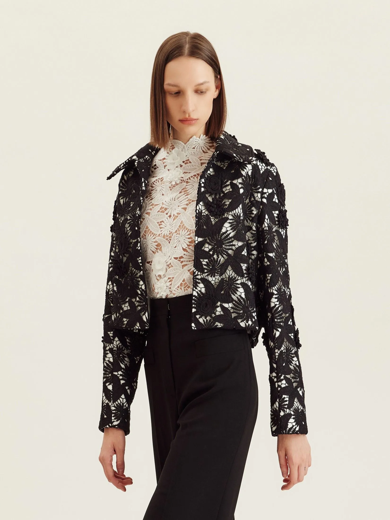 ASAVA ( AW24 )Asava Floral-lace Women Cropped Jacket Black