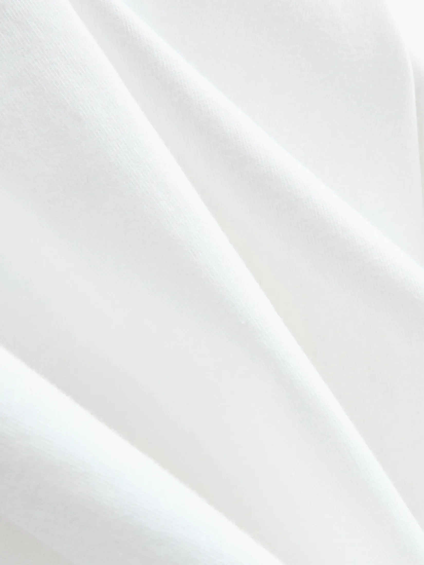 GIORDANO Men s Online Exclusive Soft-Touch Plain T-shirt (Korea) White