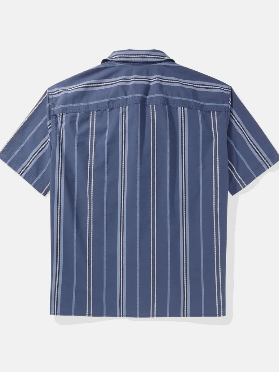 AMERICAN EAGLE MEN ALVIN DOBBY SS OVERSIZED CAMP COLLAR DOBBY SHIRT 445 INDIGO WATERS