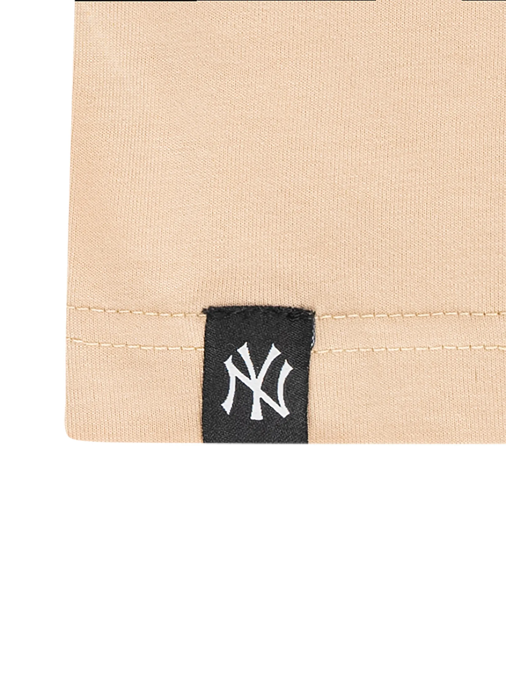 NEW ERA UNISEX SHORT SLEEVE TEE ESSENTIAL NEW YORK YANKEES OAT MILK
