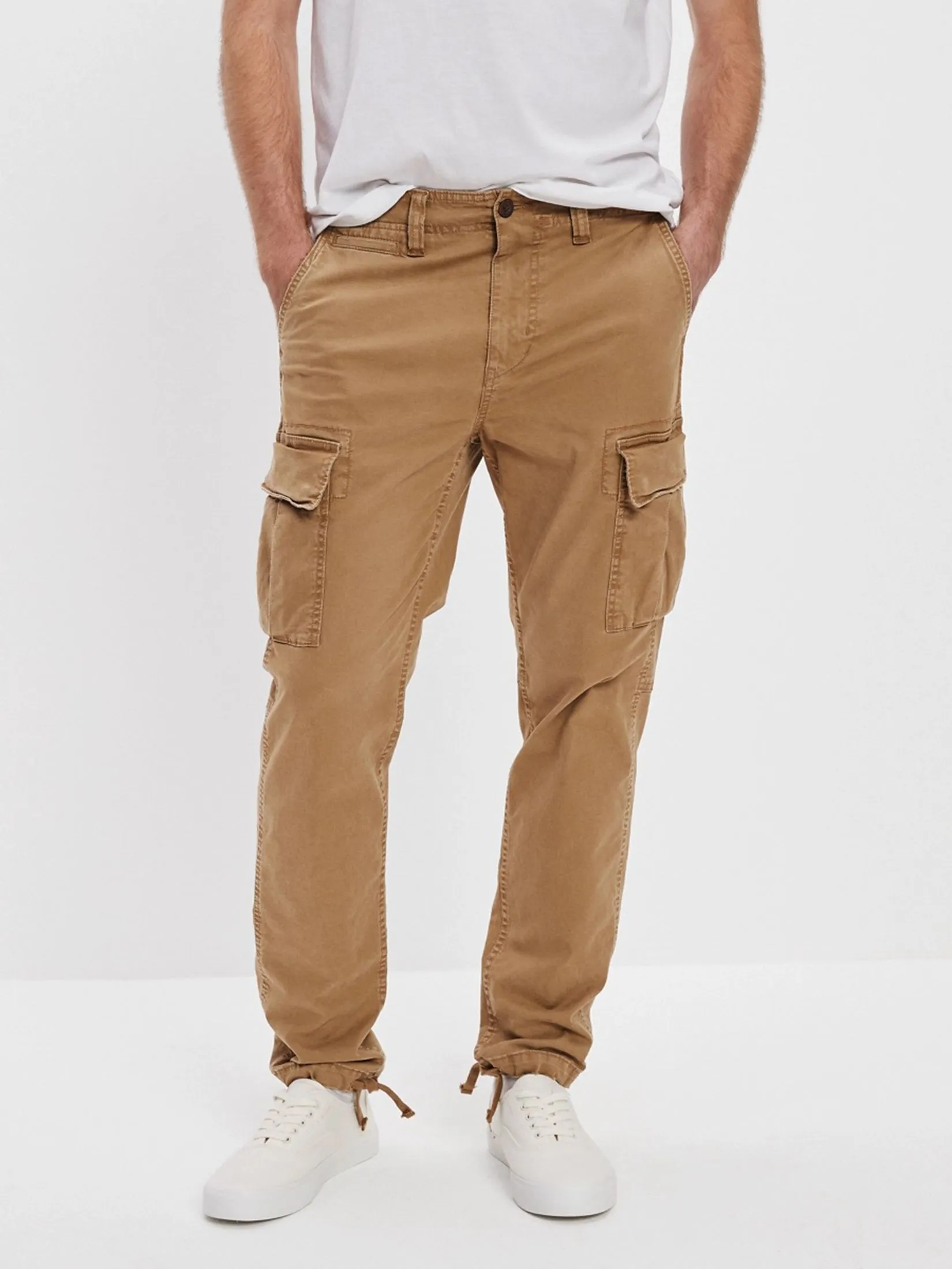 AMERICAN EAGLE MEN 4668 SLIM LIVED IN CARGO 238 TOASTED ALMOND