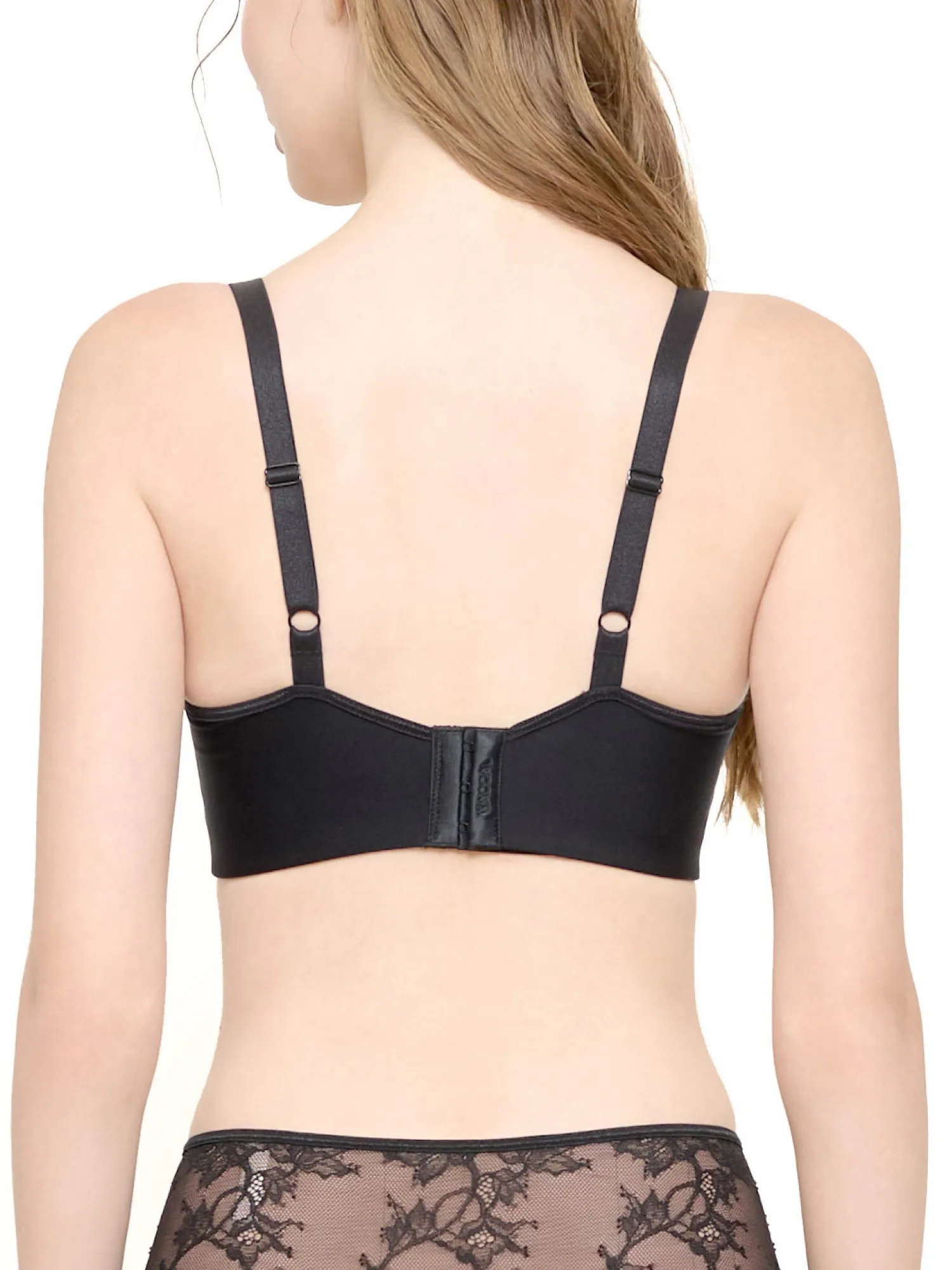 WACOAL Women Curve Diva Cool Innovation Wireless bra Black