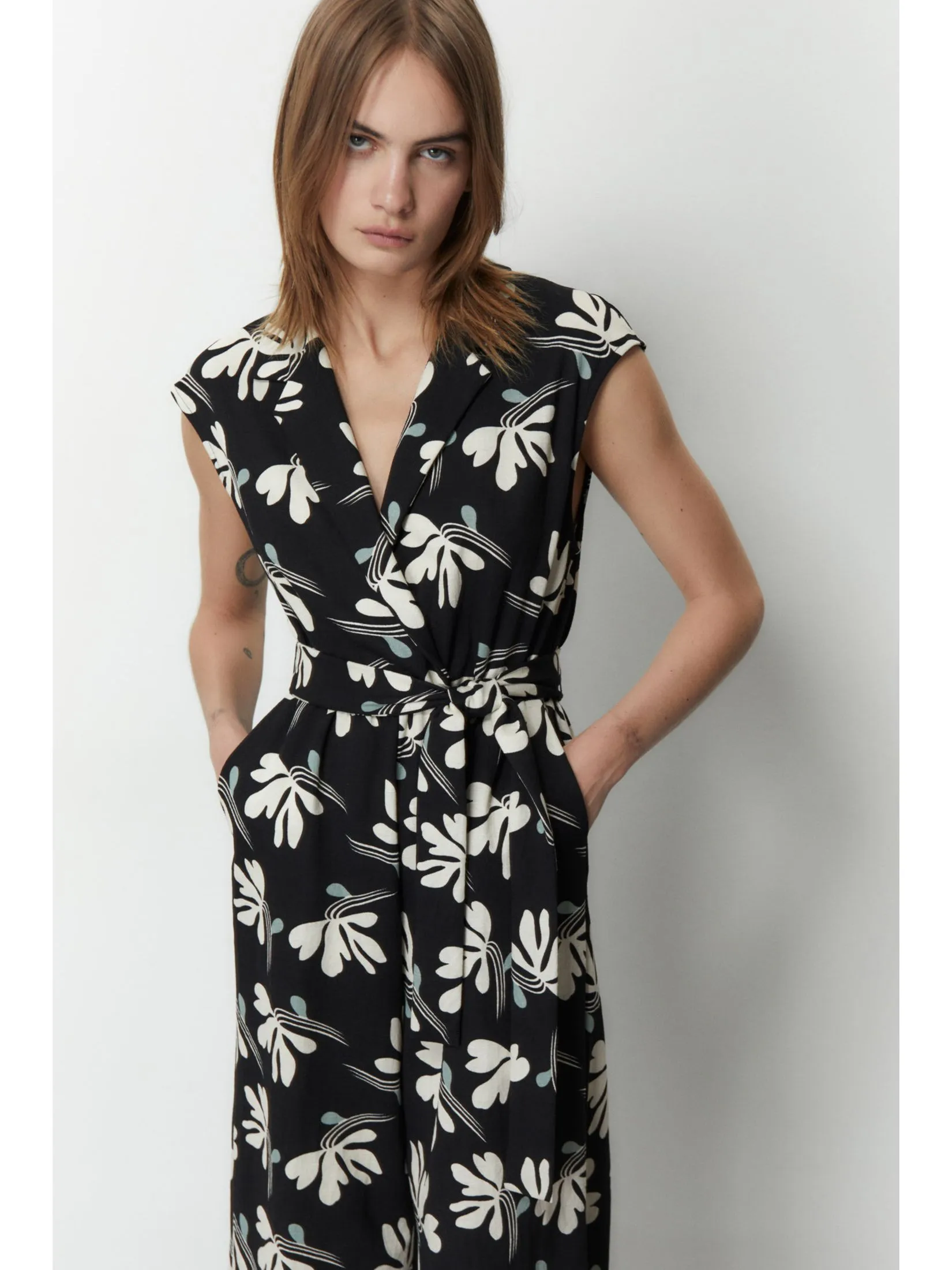 SFERA Women Jumpsuit Linen Effect