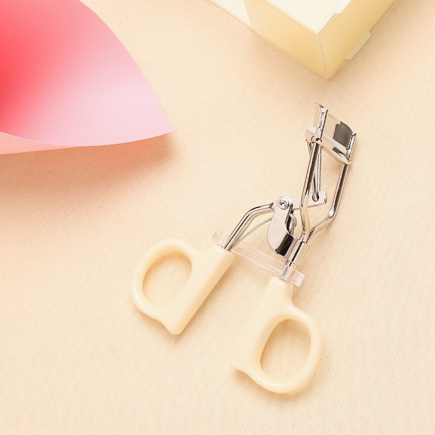 Meilinda Creamy Basic Eyelash Curler 1pcs.