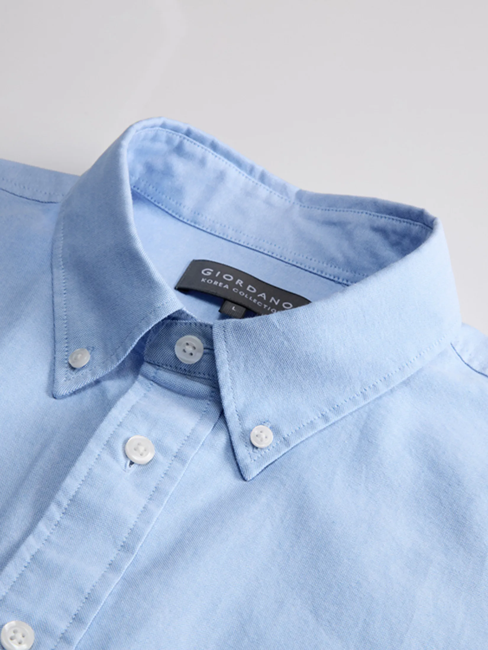 GIORDANO Men s Online Exclusive Relaxed Oxford Shirt (Korea) Light Blue