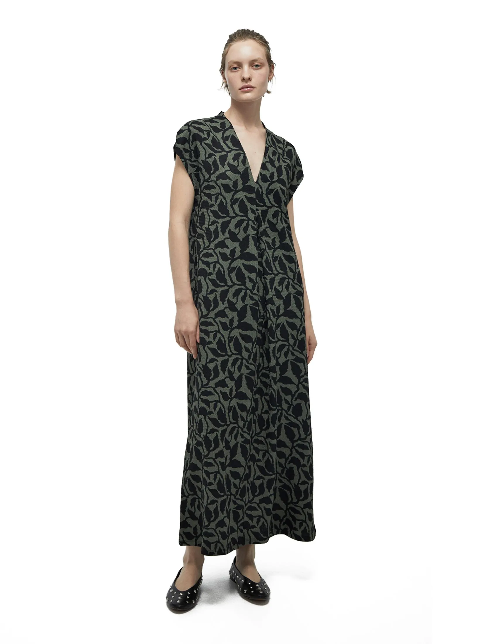 SFERA Women Maxi Dress Cap Sleeves Basic Tunic Type