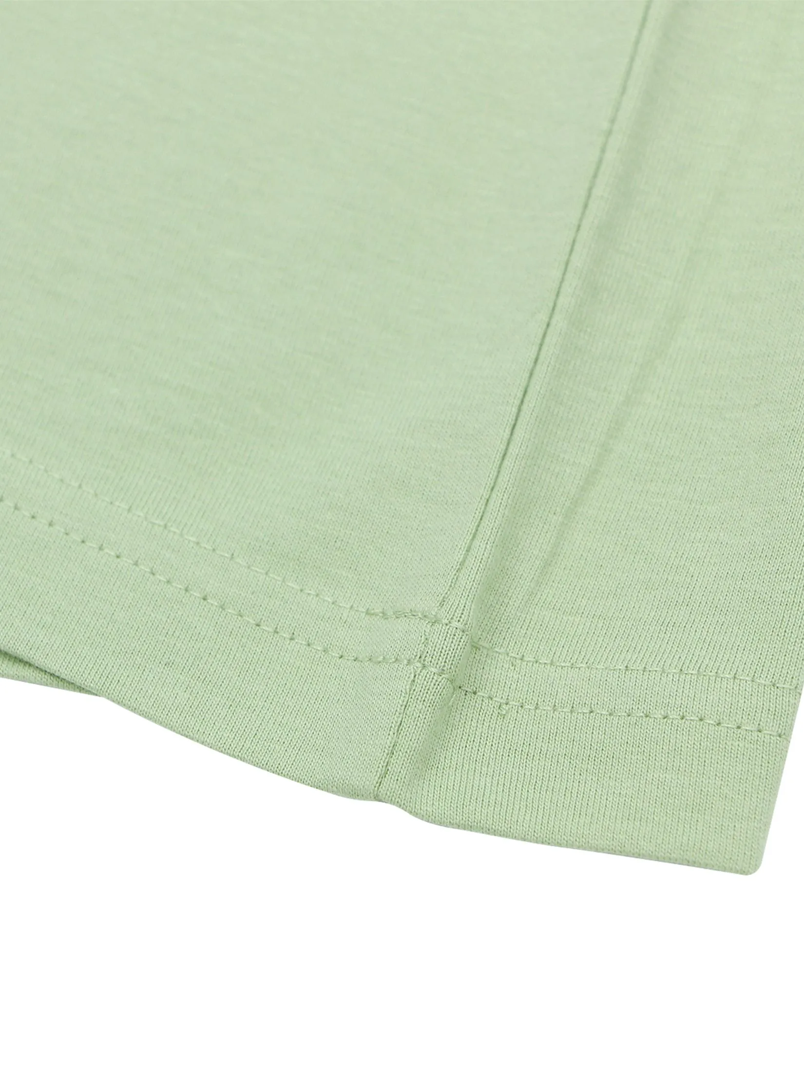 GIORDANO Men's Slim Jersey Embroidery Tee (Classic Man) Reseda Green