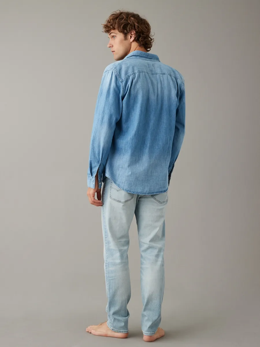 AMERICAN EAGLE MEN LIGHT CLEAN ATHLETIC FIT 401 LIGHT BLUE