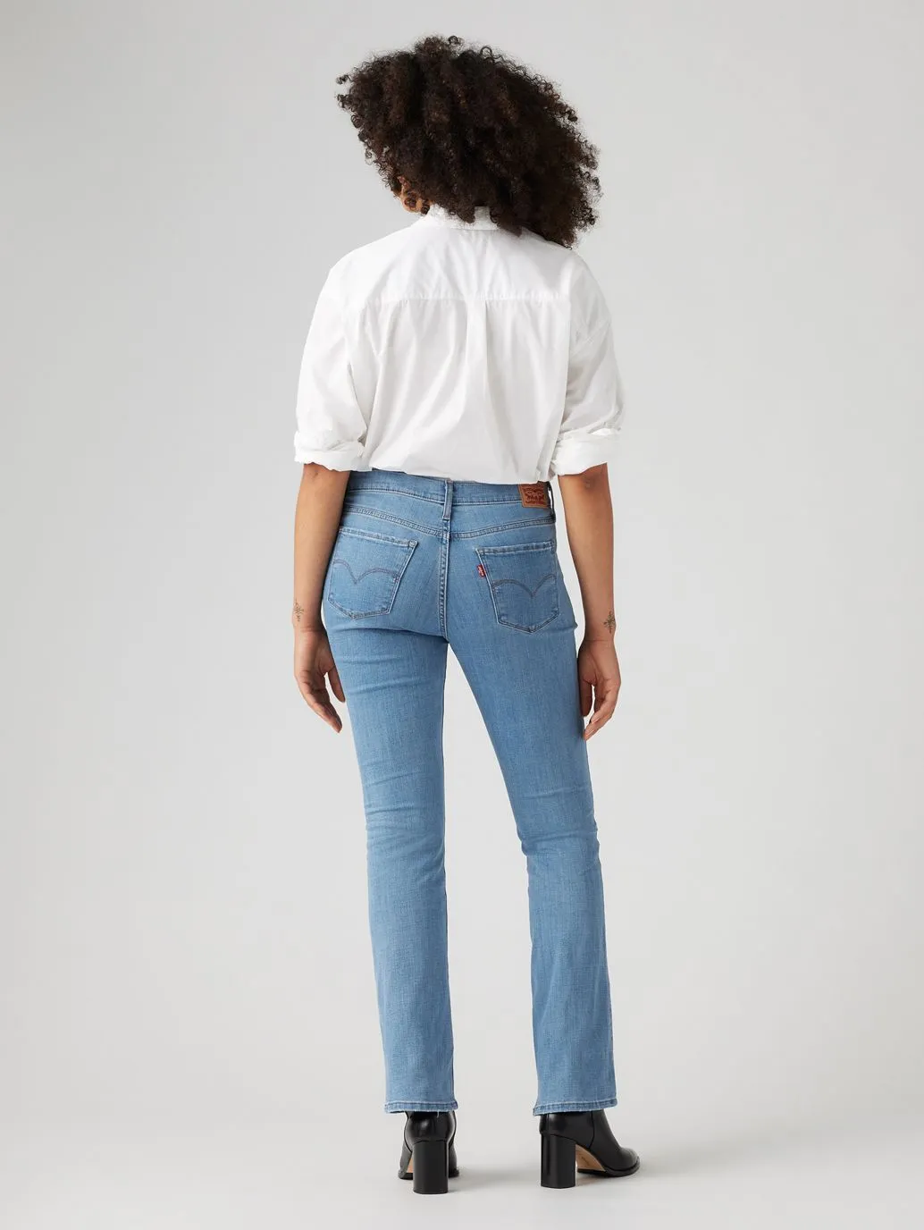 LEVI'S Women's 315 Shaping Bootcut Jeans Light Blue