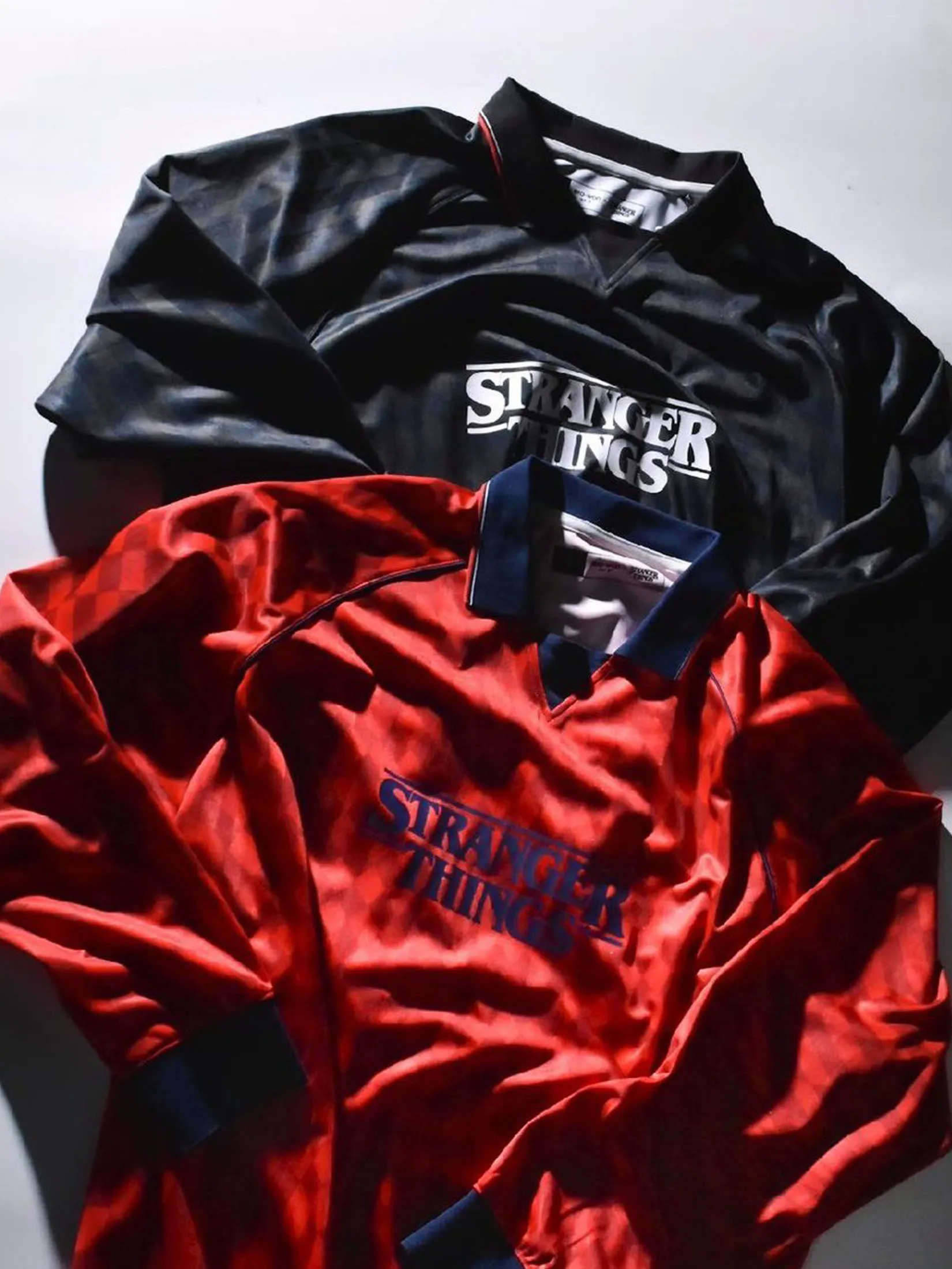 ERA-WON Men’s Football Shirt Long Sleeve – LONG SLEEVE T-SHIRT JERSEY x STRANGER THINGS (Black)