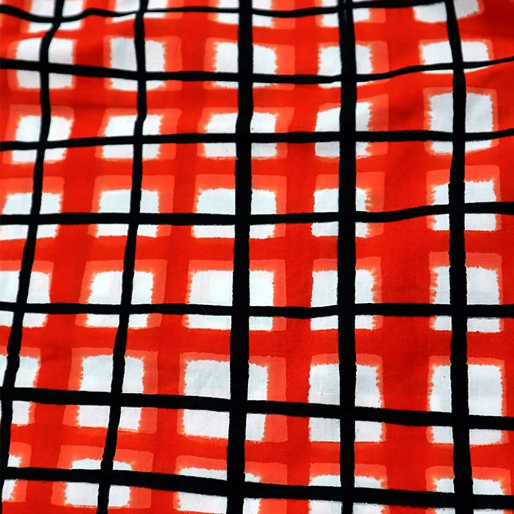 LAGOM Red Short Pants : Red Checkered Pattern Pants