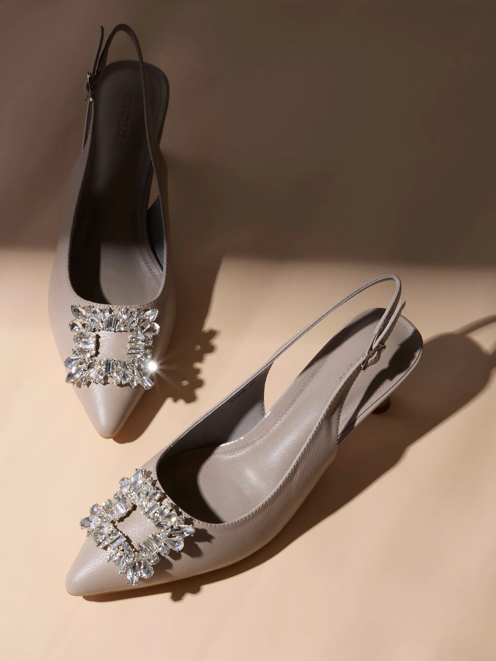 PRETTY FIT Women Pump Sorelle Crystal Buckle Silver Grey