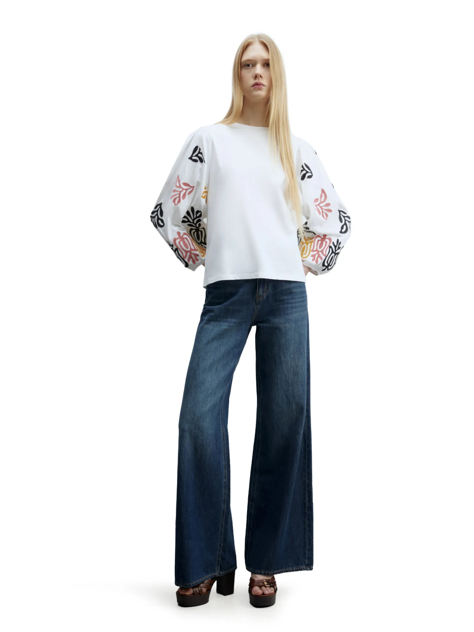 SFERA Women T-Shirt Long Sleeve Embroidered