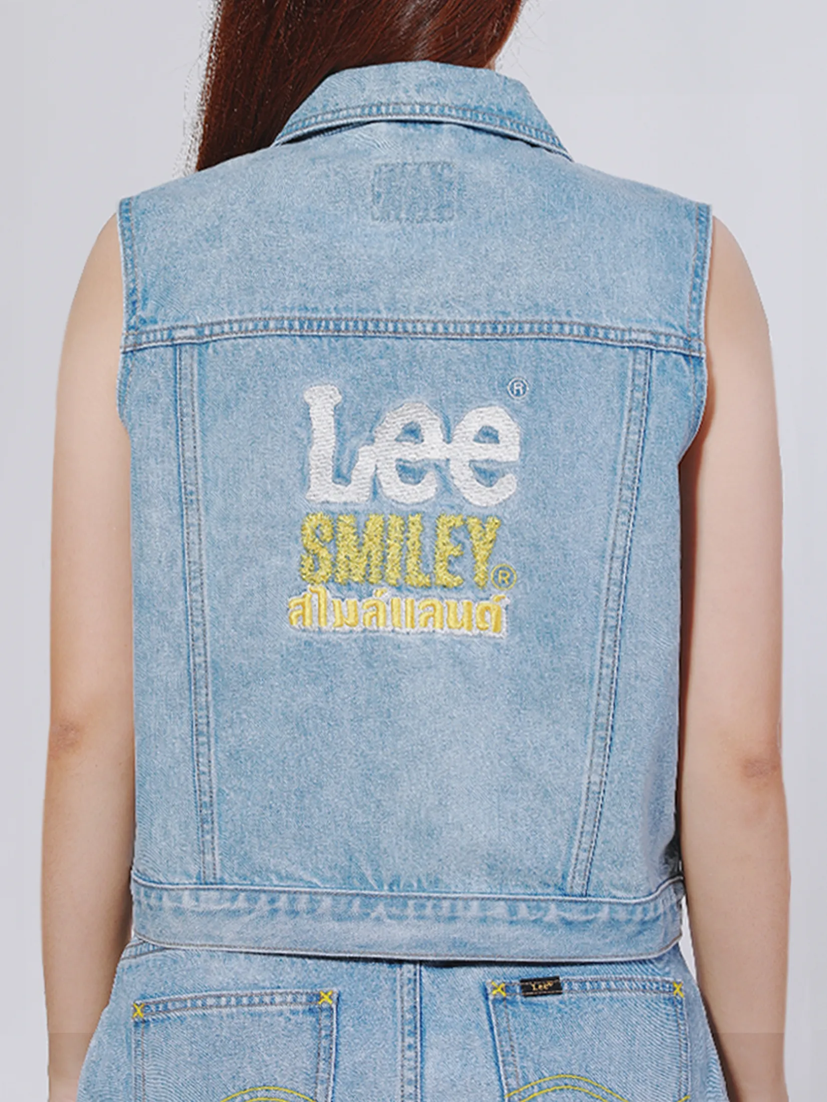 LEE Women s Vest Lee Smiley Collection Regular Fit Light Indigo